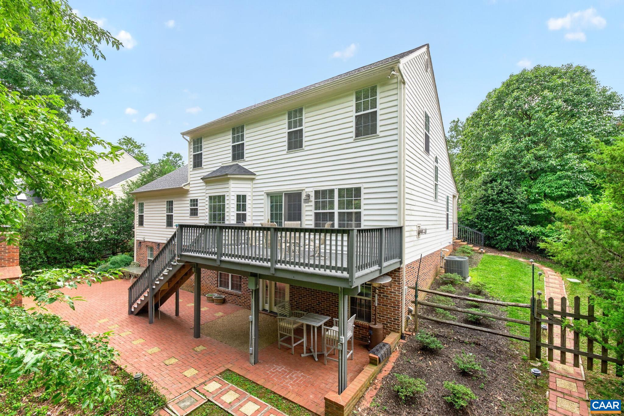 935 CHARTER OAKS DR, CHARLOTTESVILLE, Virginia 22901, 4 Bedrooms Bedrooms, ,3 BathroomsBathrooms,Residential,935 CHARTER OAKS DR,680672 MLS # 680672