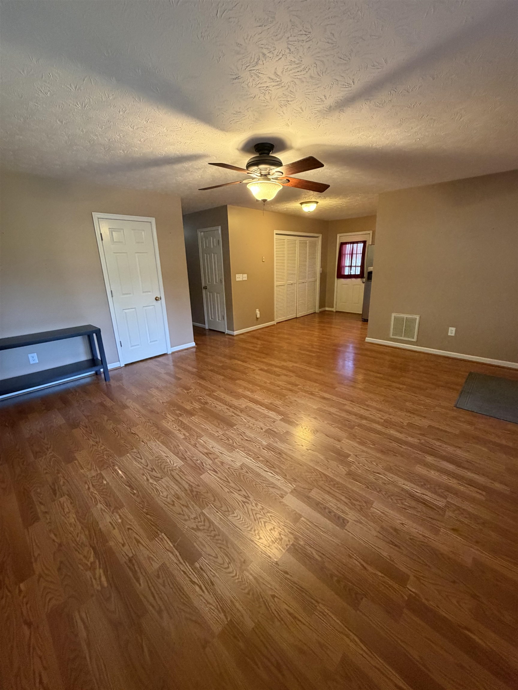 1112 RESERVOIR ST, WAYNESBORO, Virginia 22980, 3 Bedrooms Bedrooms, ,2 BathroomsBathrooms,Residential,1112 RESERVOIR ST,680674 MLS # 680674