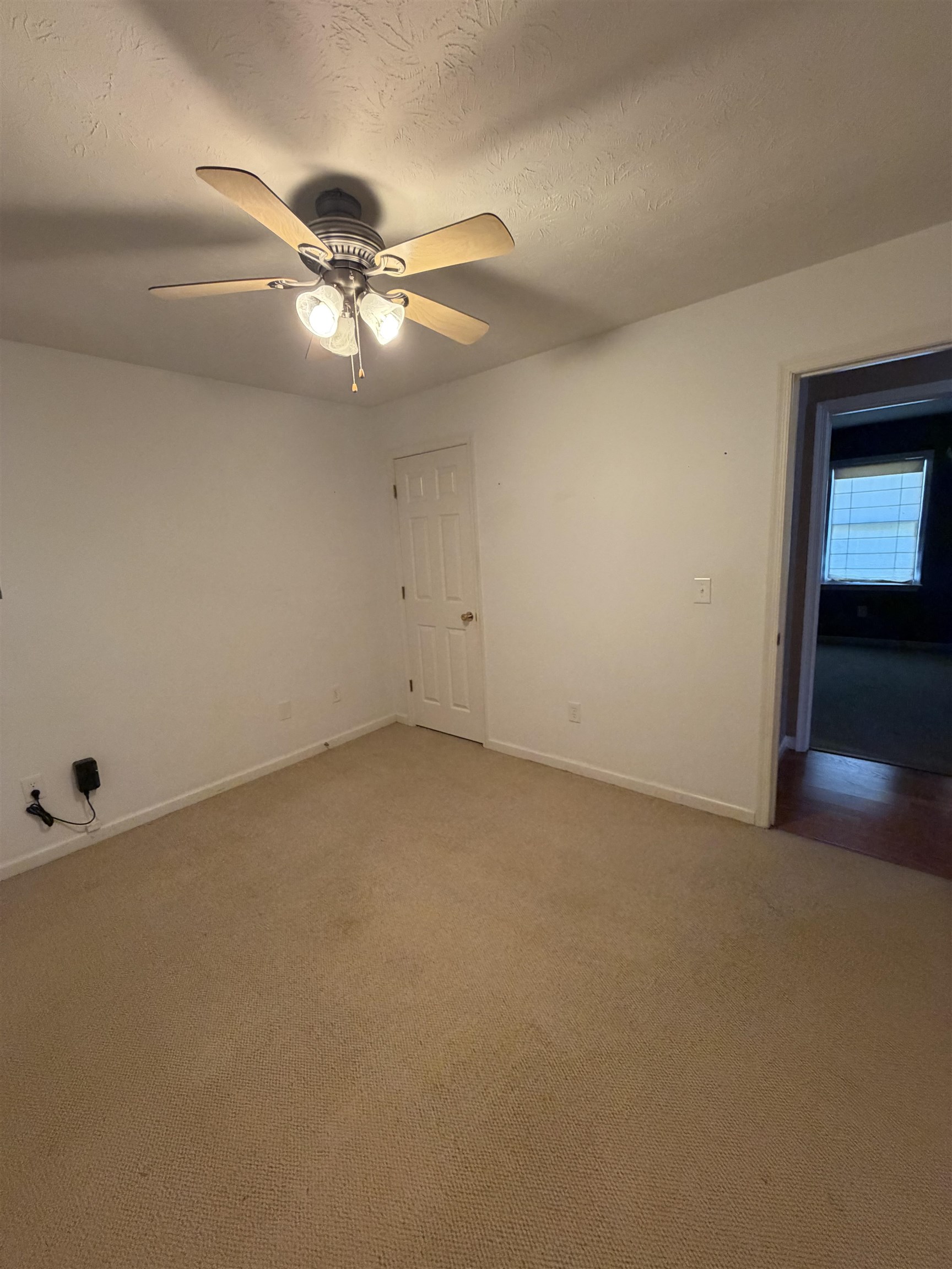 1112 RESERVOIR ST, WAYNESBORO, Virginia 22980, 3 Bedrooms Bedrooms, ,2 BathroomsBathrooms,Residential,1112 RESERVOIR ST,680674 MLS # 680674