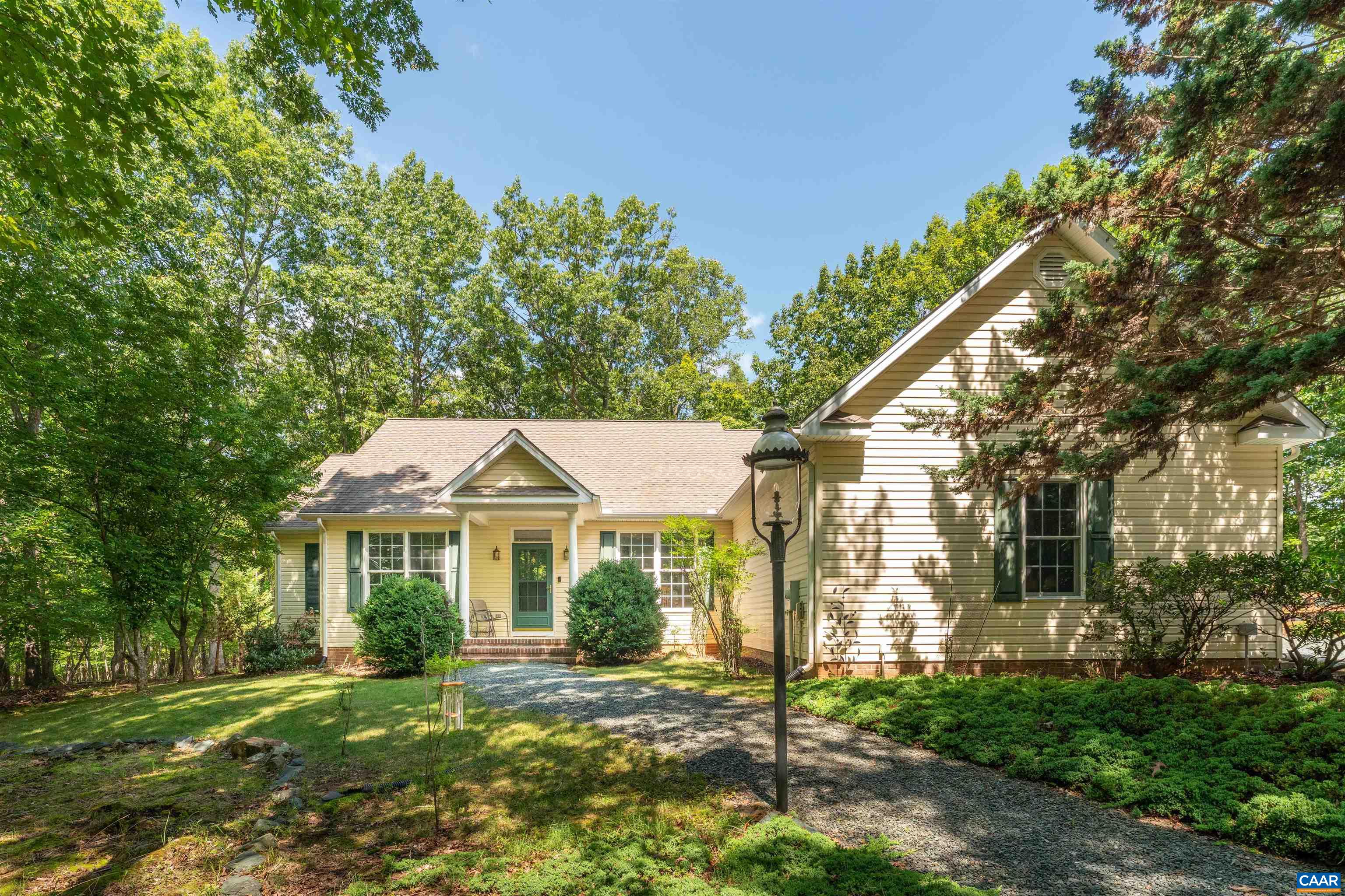 182 FOX HOLLOW LN, PALMYRA, Virginia 22963, 3 Bedrooms Bedrooms, ,2 BathroomsBathrooms,Residential,182 FOX HOLLOW LN,680675 MLS # 680675