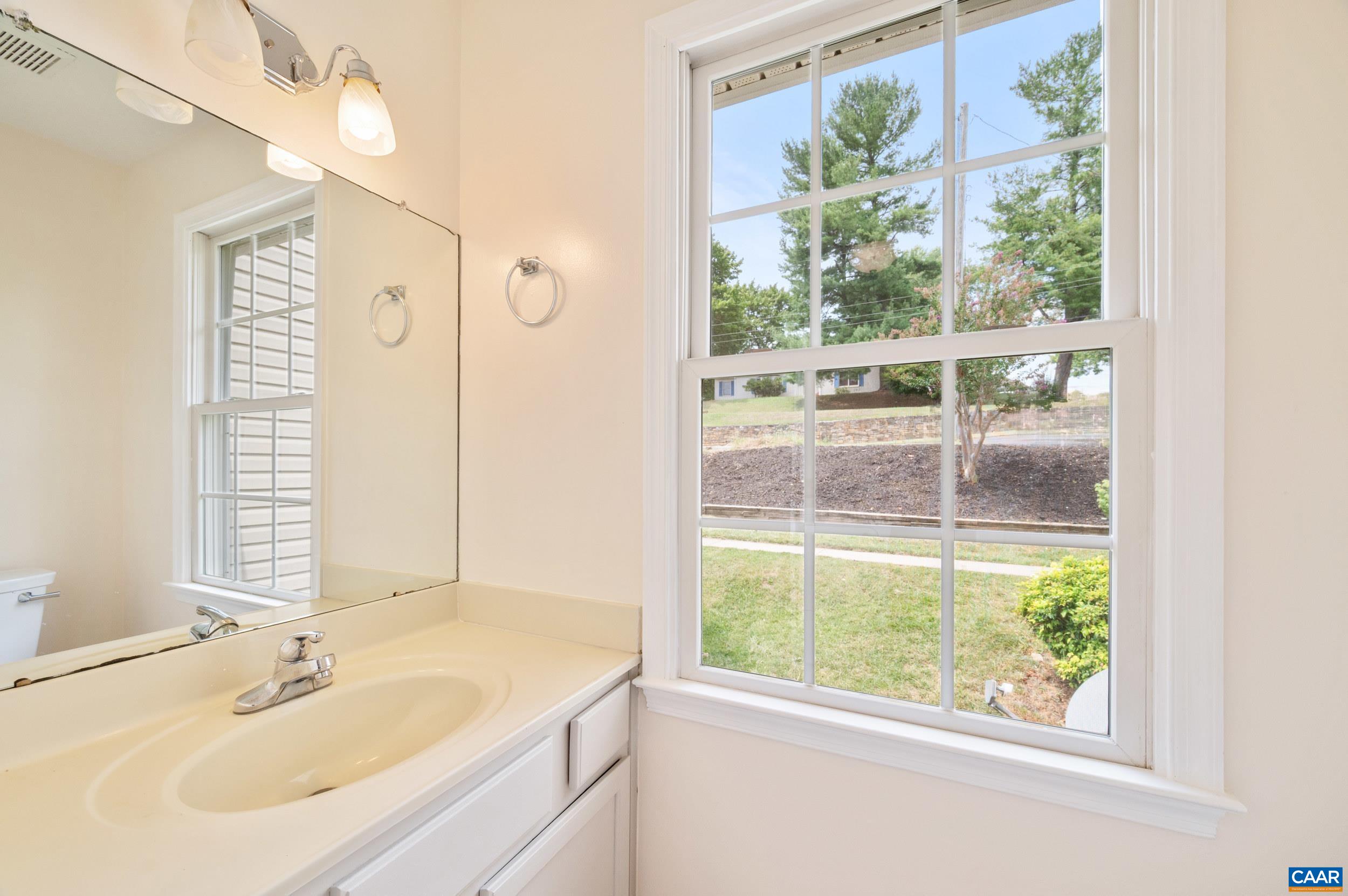 631 ESSEX DR, STAUNTON, Virginia 24401, 3 Bedrooms Bedrooms, ,2 BathroomsBathrooms,Residential,631 ESSEX DR,680676 MLS # 680676 631 ESSEX DR, STAUNTON, Virginia 24401, 3 Bedrooms Bedrooms, ,2 BathroomsBathrooms,Residential,631 ESSEX DR,680676 MLS # 680676