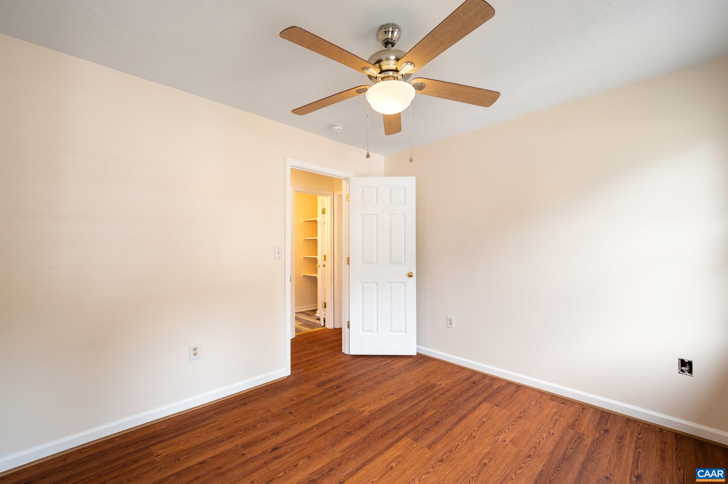 631 ESSEX DR, STAUNTON, Virginia 24401, 3 Bedrooms Bedrooms, ,2 BathroomsBathrooms,Residential,631 ESSEX DR,680676 MLS # 680676 631 ESSEX DR, STAUNTON, Virginia 24401, 3 Bedrooms Bedrooms, ,2 BathroomsBathrooms,Residential,631 ESSEX DR,680676 MLS # 680676
