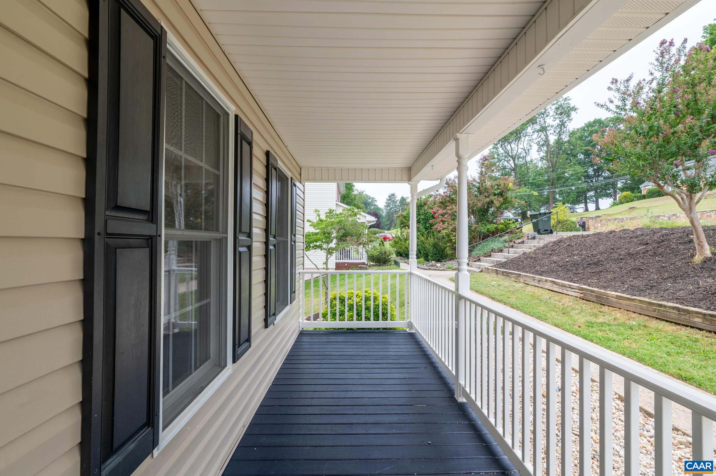 631 ESSEX DR, STAUNTON, Virginia 24401, 3 Bedrooms Bedrooms, ,2 BathroomsBathrooms,Residential,631 ESSEX DR,680676 MLS # 680676 631 ESSEX DR, STAUNTON, Virginia 24401, 3 Bedrooms Bedrooms, ,2 BathroomsBathrooms,Residential,631 ESSEX DR,680676 MLS # 680676
