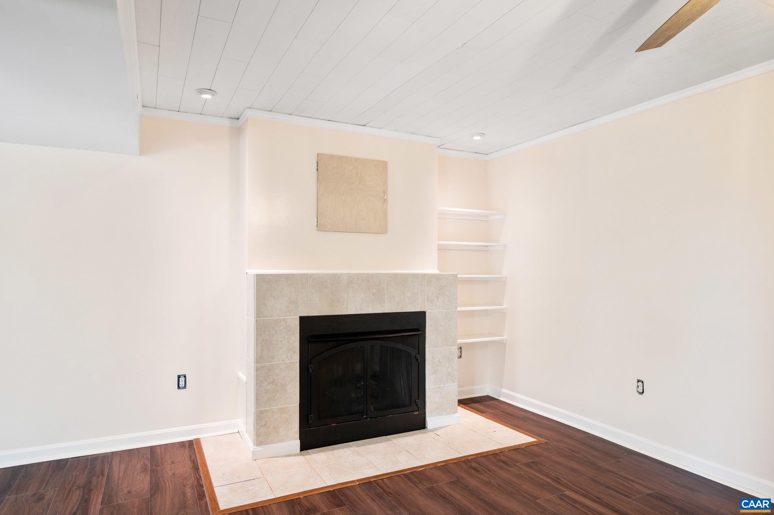 631 ESSEX DR, STAUNTON, Virginia 24401, 3 Bedrooms Bedrooms, ,2 BathroomsBathrooms,Residential,631 ESSEX DR,680676 MLS # 680676 631 ESSEX DR, STAUNTON, Virginia 24401, 3 Bedrooms Bedrooms, ,2 BathroomsBathrooms,Residential,631 ESSEX DR,680676 MLS # 680676