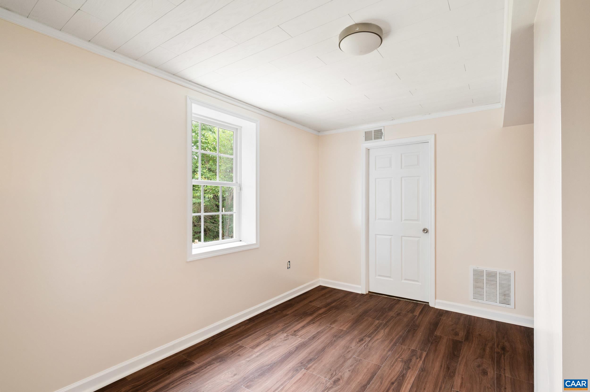 631 ESSEX DR, STAUNTON, Virginia 24401, 3 Bedrooms Bedrooms, ,2 BathroomsBathrooms,Residential,631 ESSEX DR,680676 MLS # 680676 631 ESSEX DR, STAUNTON, Virginia 24401, 3 Bedrooms Bedrooms, ,2 BathroomsBathrooms,Residential,631 ESSEX DR,680676 MLS # 680676