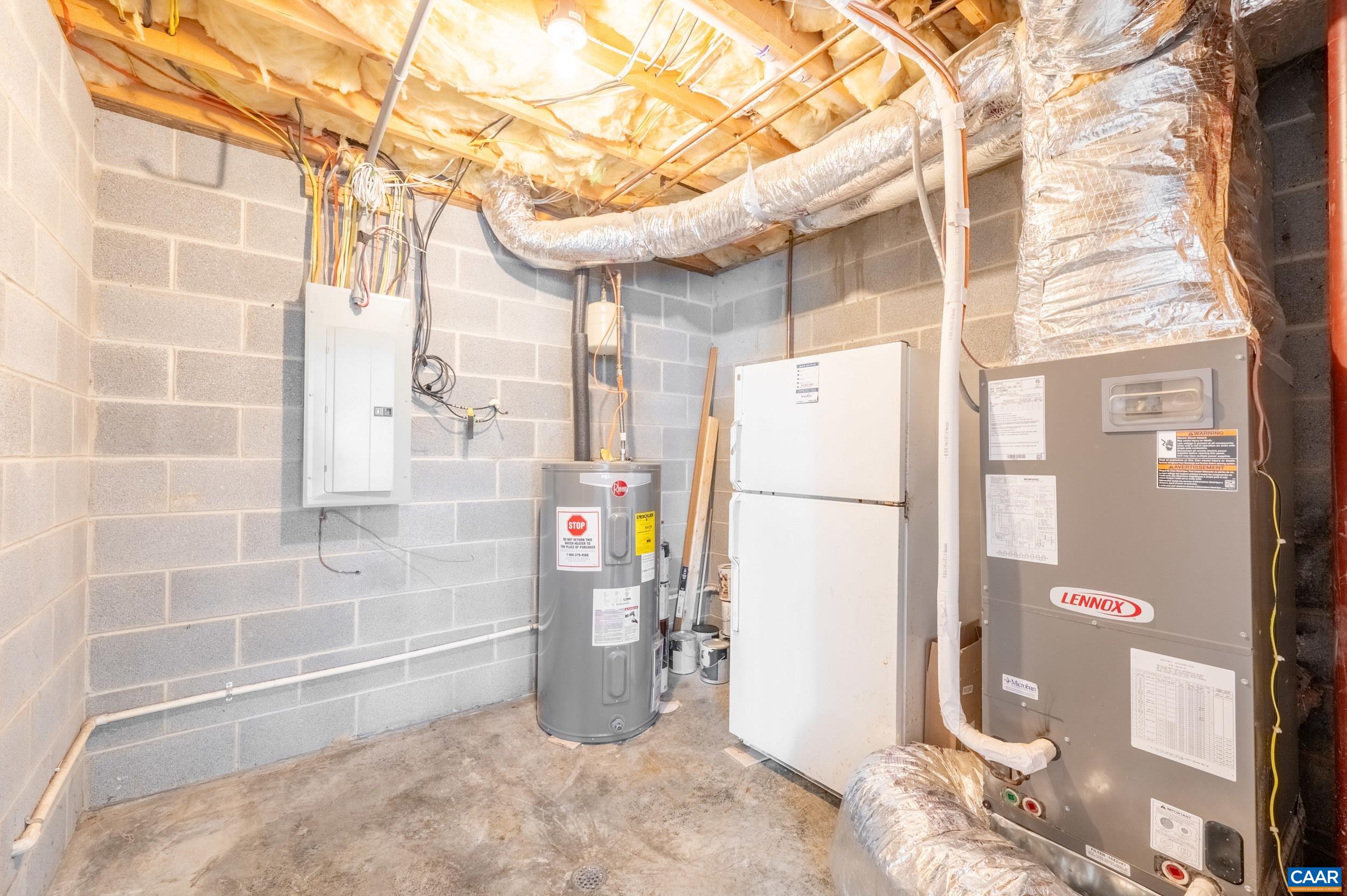 631 ESSEX DR, STAUNTON, Virginia 24401, 3 Bedrooms Bedrooms, ,2 BathroomsBathrooms,Residential,631 ESSEX DR,680676 MLS # 680676 631 ESSEX DR, STAUNTON, Virginia 24401, 3 Bedrooms Bedrooms, ,2 BathroomsBathrooms,Residential,631 ESSEX DR,680676 MLS # 680676