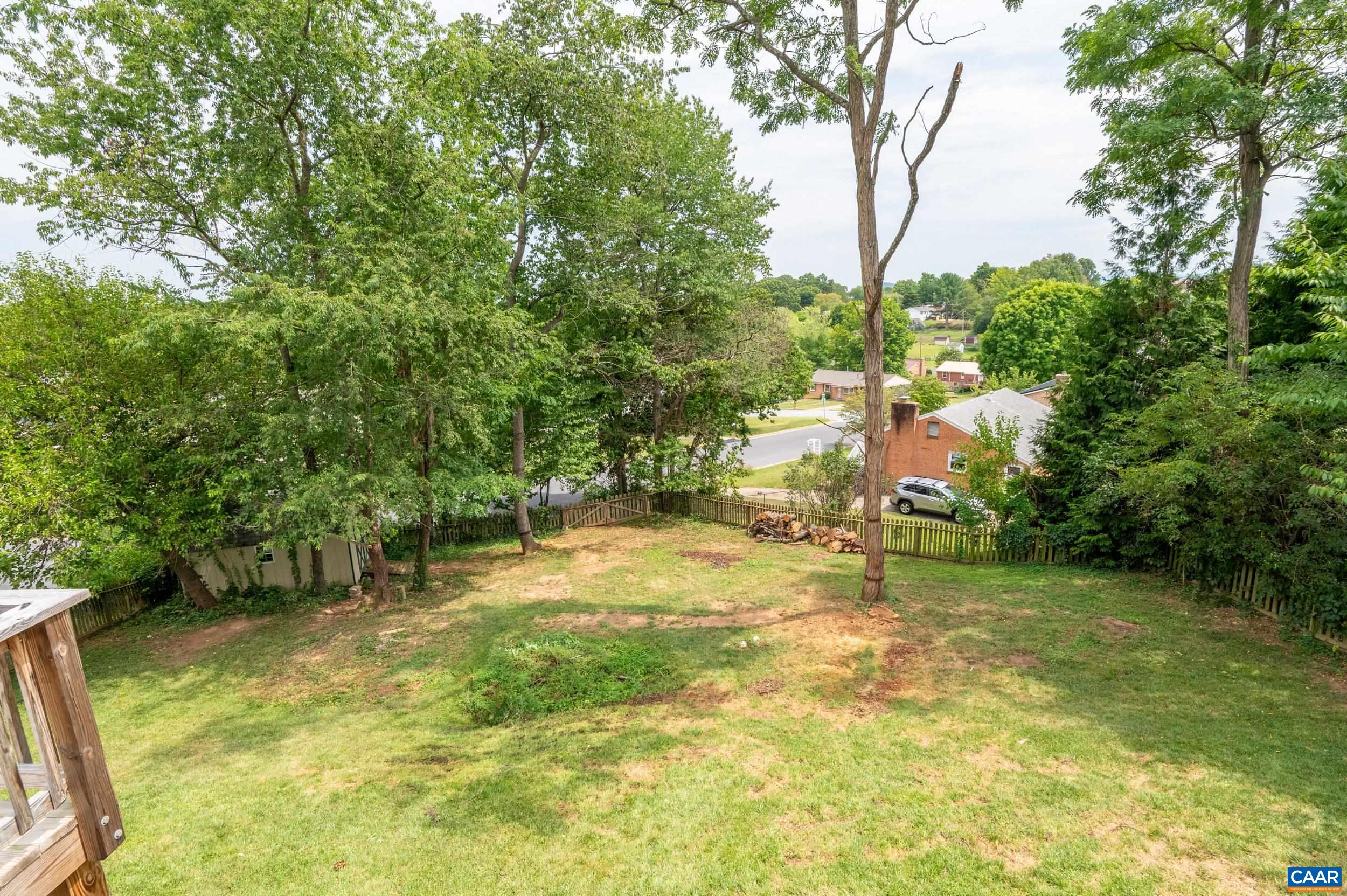 631 ESSEX DR, STAUNTON, Virginia 24401, 3 Bedrooms Bedrooms, ,2 BathroomsBathrooms,Residential,631 ESSEX DR,680676 MLS # 680676 631 ESSEX DR, STAUNTON, Virginia 24401, 3 Bedrooms Bedrooms, ,2 BathroomsBathrooms,Residential,631 ESSEX DR,680676 MLS # 680676