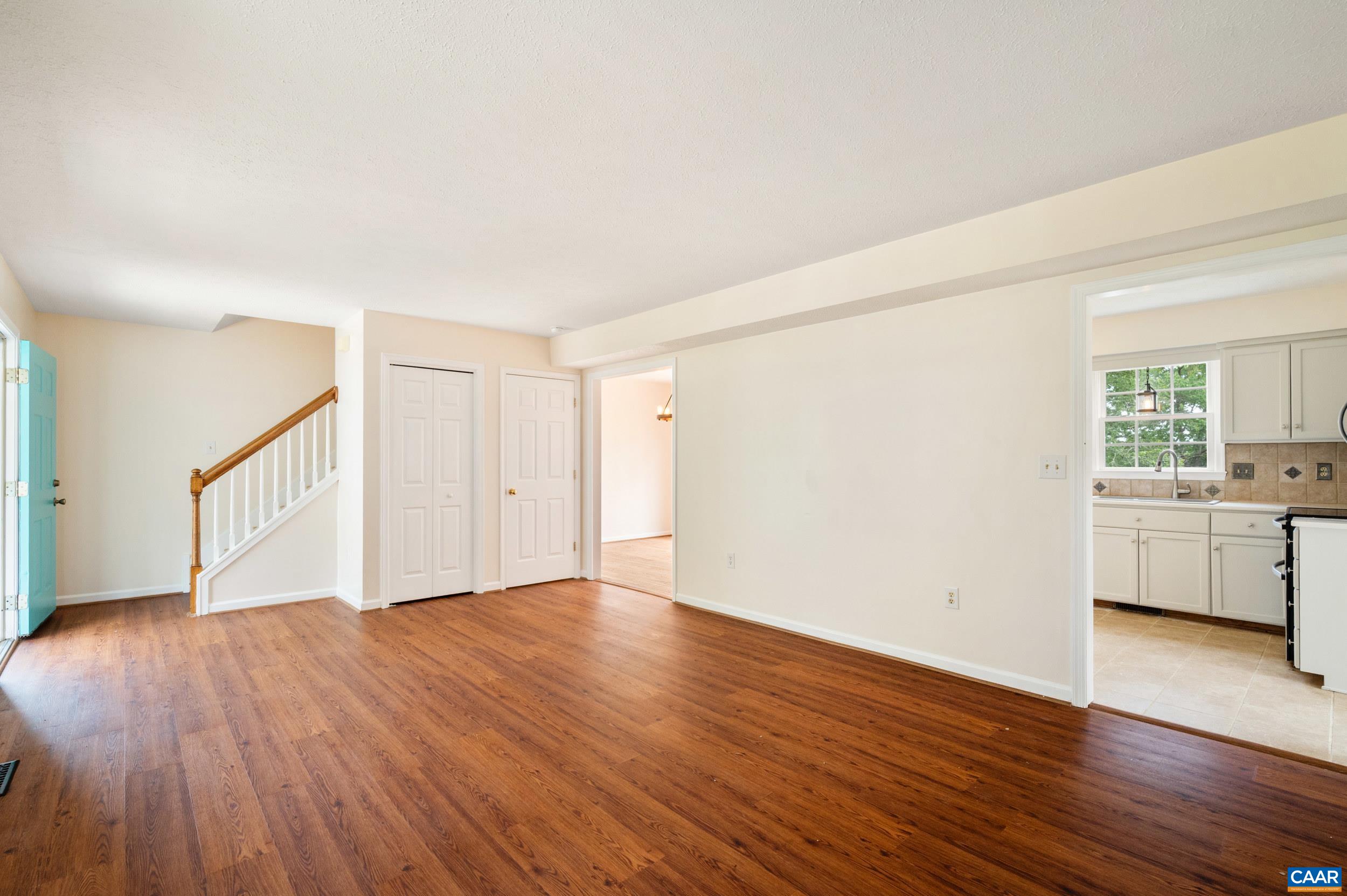 631 ESSEX DR, STAUNTON, Virginia 24401, 3 Bedrooms Bedrooms, ,2 BathroomsBathrooms,Residential,631 ESSEX DR,680676 MLS # 680676 631 ESSEX DR, STAUNTON, Virginia 24401, 3 Bedrooms Bedrooms, ,2 BathroomsBathrooms,Residential,631 ESSEX DR,680676 MLS # 680676