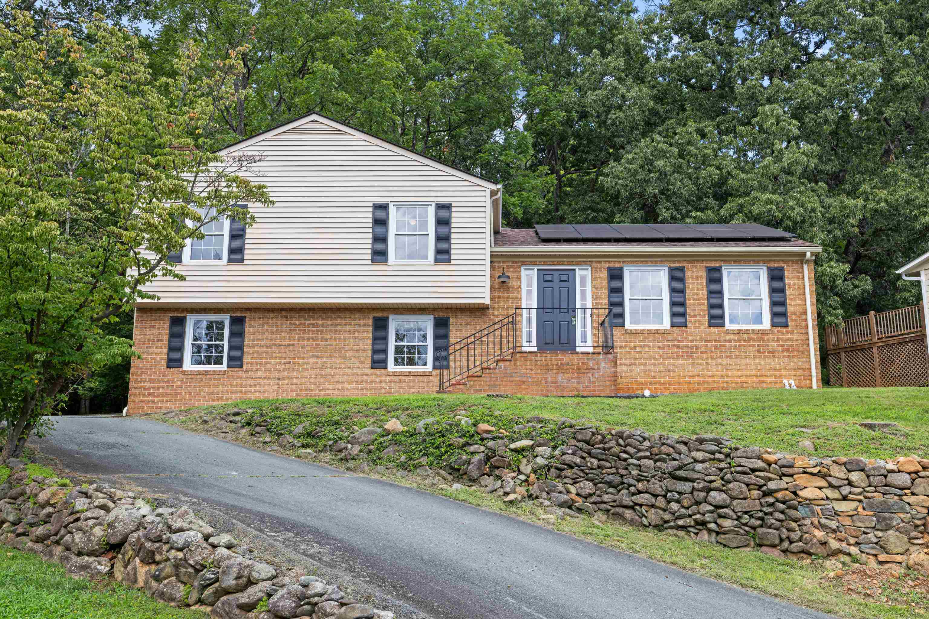 1703 VERMIRA PL, CHARLOTTESVILLE, Virginia 22901, 4 Bedrooms Bedrooms, ,3 BathroomsBathrooms,Residential,1703 VERMIRA PL,680679 MLS # 680679
