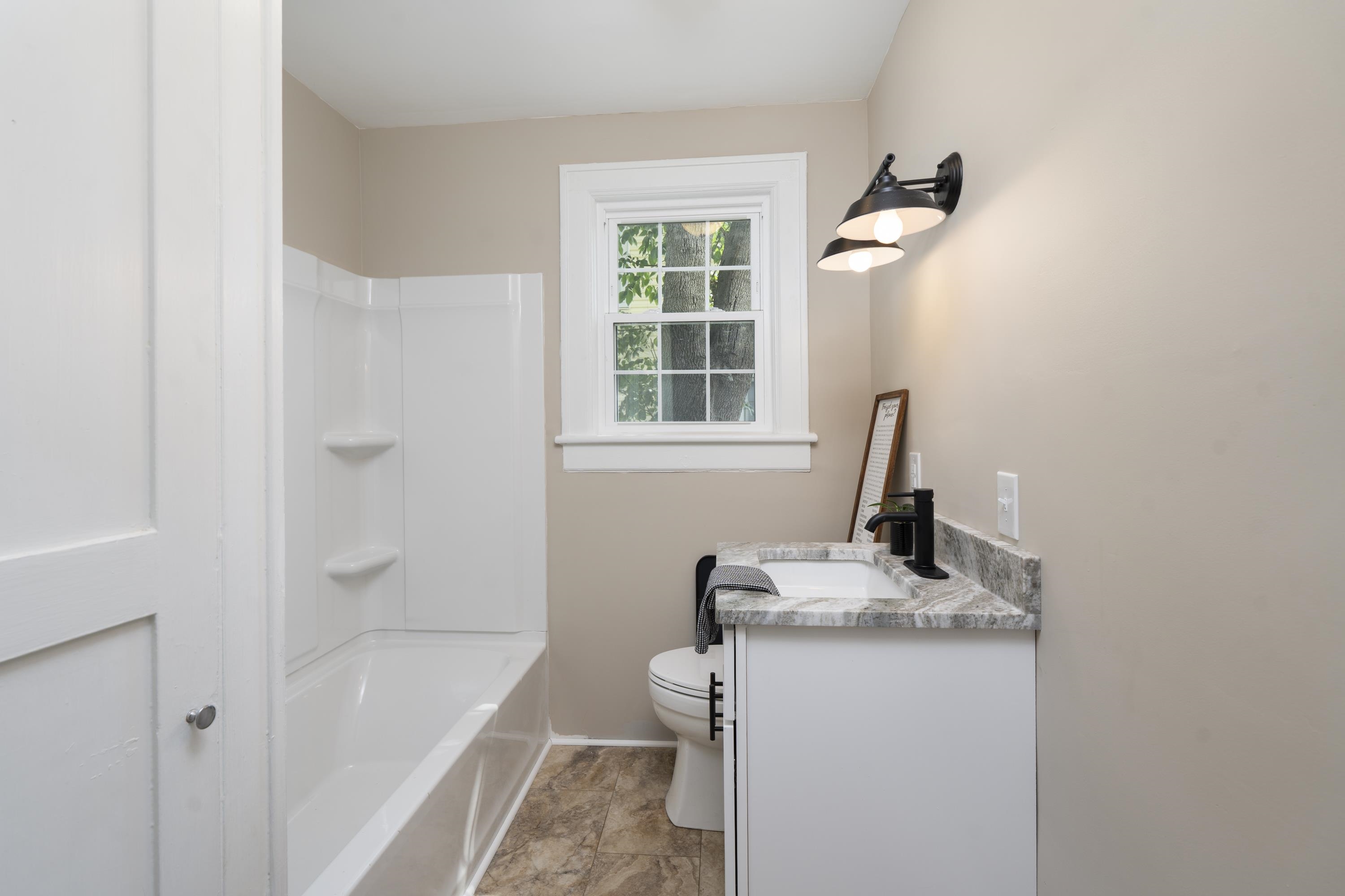 315 AUSTIN AVE, STAUNTON, Virginia 24401, 3 Bedrooms Bedrooms, ,1 BathroomBathrooms,Residential,315 AUSTIN AVE,680680 MLS # 680680 315 AUSTIN AVE, STAUNTON, Virginia 24401, 3 Bedrooms Bedrooms, ,1 BathroomBathrooms,Residential,315 AUSTIN AVE,680680 MLS # 680680
