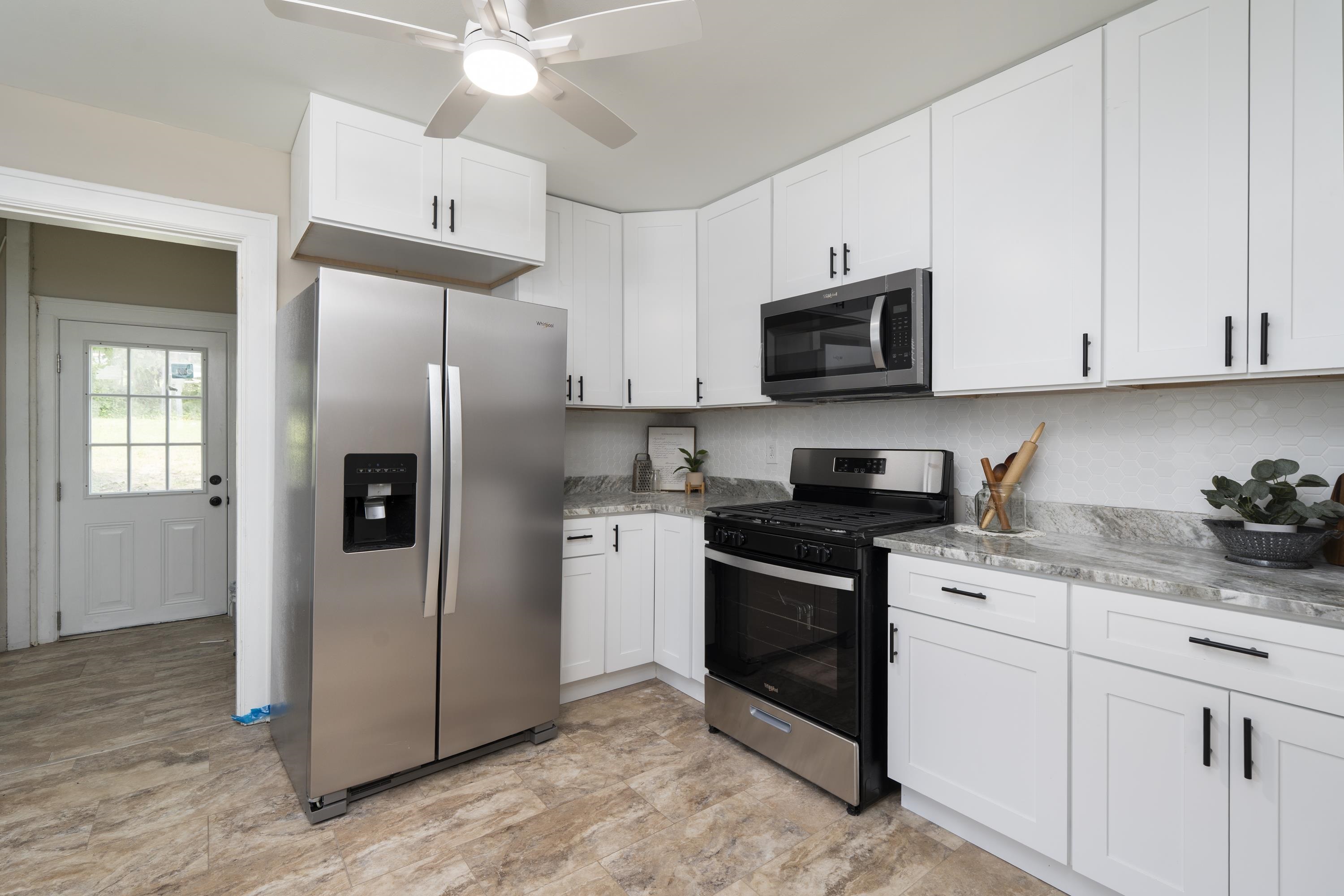 315 AUSTIN AVE, STAUNTON, Virginia 24401, 3 Bedrooms Bedrooms, ,1 BathroomBathrooms,Residential,315 AUSTIN AVE,680680 MLS # 680680 315 AUSTIN AVE, STAUNTON, Virginia 24401, 3 Bedrooms Bedrooms, ,1 BathroomBathrooms,Residential,315 AUSTIN AVE,680680 MLS # 680680