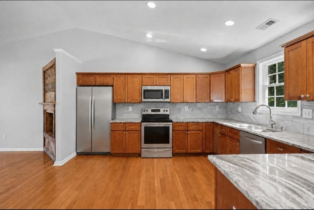 91 LOFTY CIR, STUARTS DRAFT, Virginia 24477, 5 Bedrooms Bedrooms, ,3 BathroomsBathrooms,Residential,91 LOFTY CIR,680691 MLS # 680691