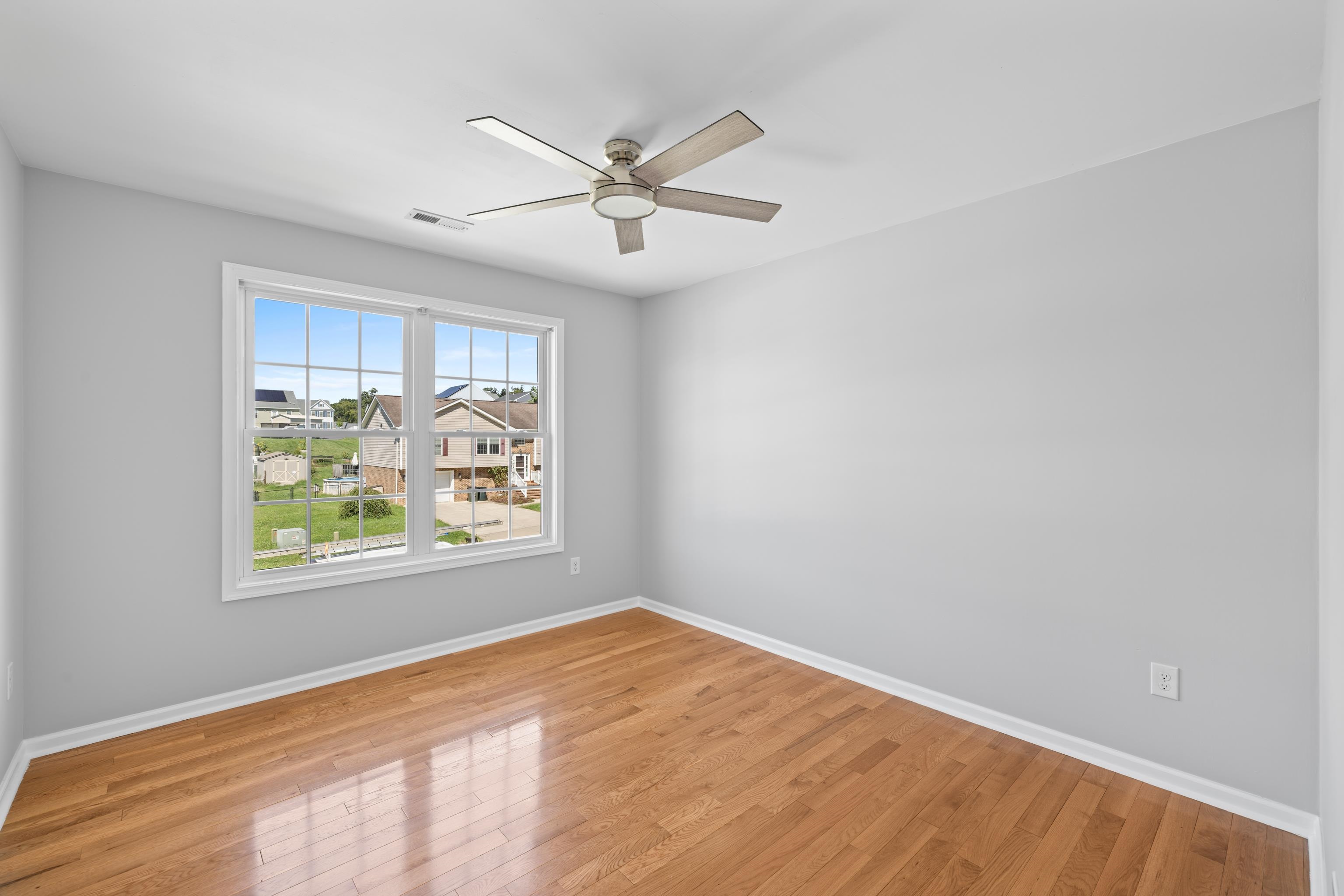 91 LOFTY CIR, STUARTS DRAFT, Virginia 24477, 5 Bedrooms Bedrooms, ,3 BathroomsBathrooms,Residential,91 LOFTY CIR,680691 MLS # 680691