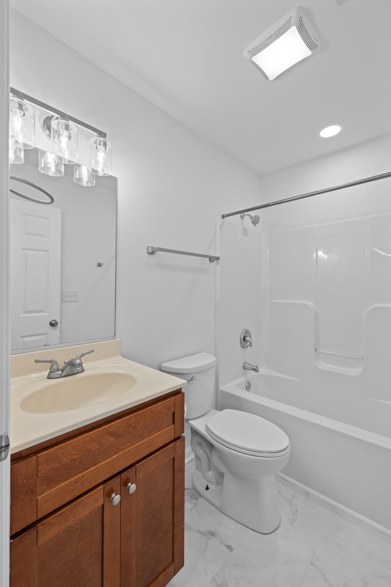91 LOFTY CIR, STUARTS DRAFT, Virginia 24477, 5 Bedrooms Bedrooms, ,3 BathroomsBathrooms,Residential,91 LOFTY CIR,680691 MLS # 680691