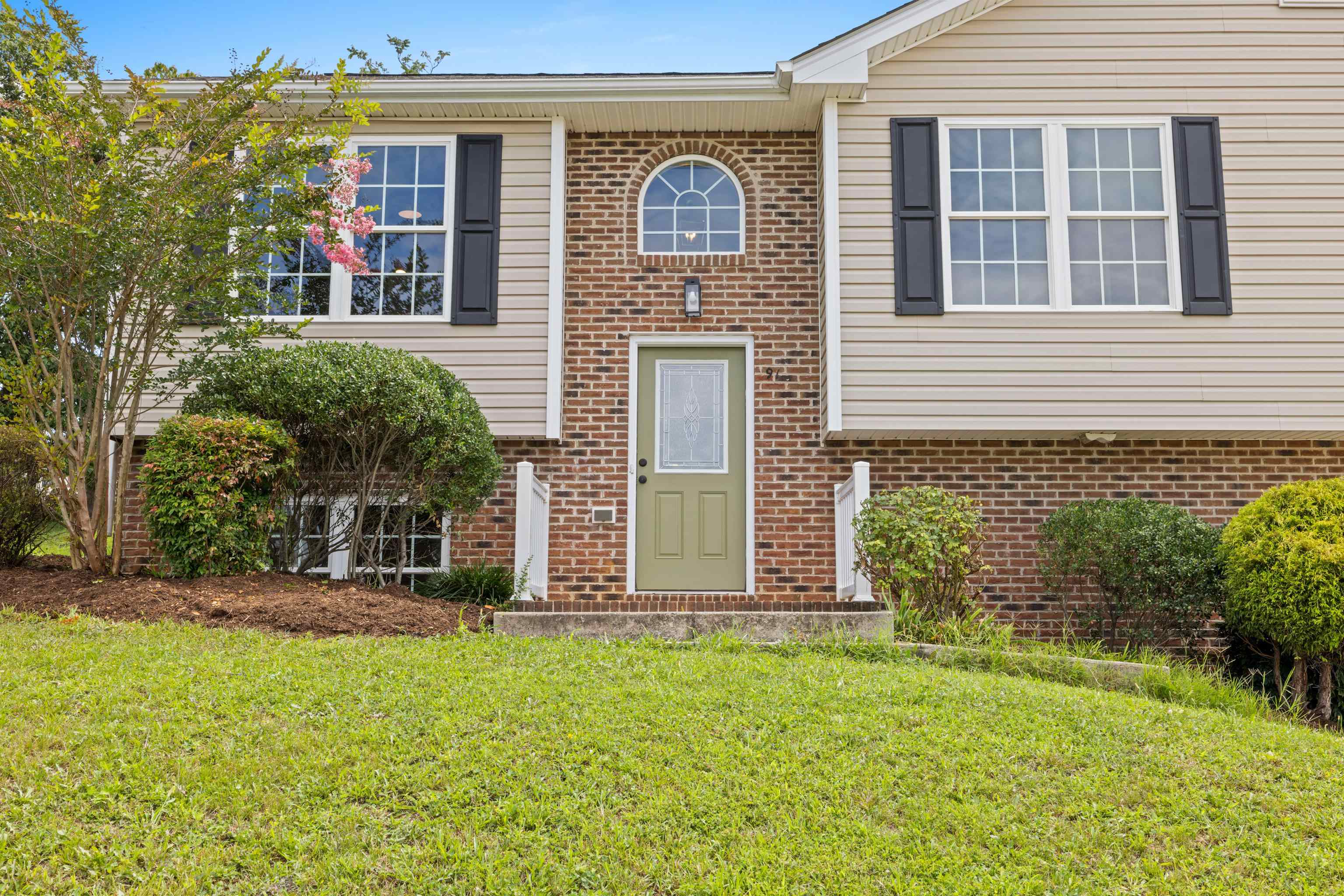 91 LOFTY CIR, STUARTS DRAFT, Virginia 24477, 5 Bedrooms Bedrooms, ,3 BathroomsBathrooms,Residential,91 LOFTY CIR,680691 MLS # 680691