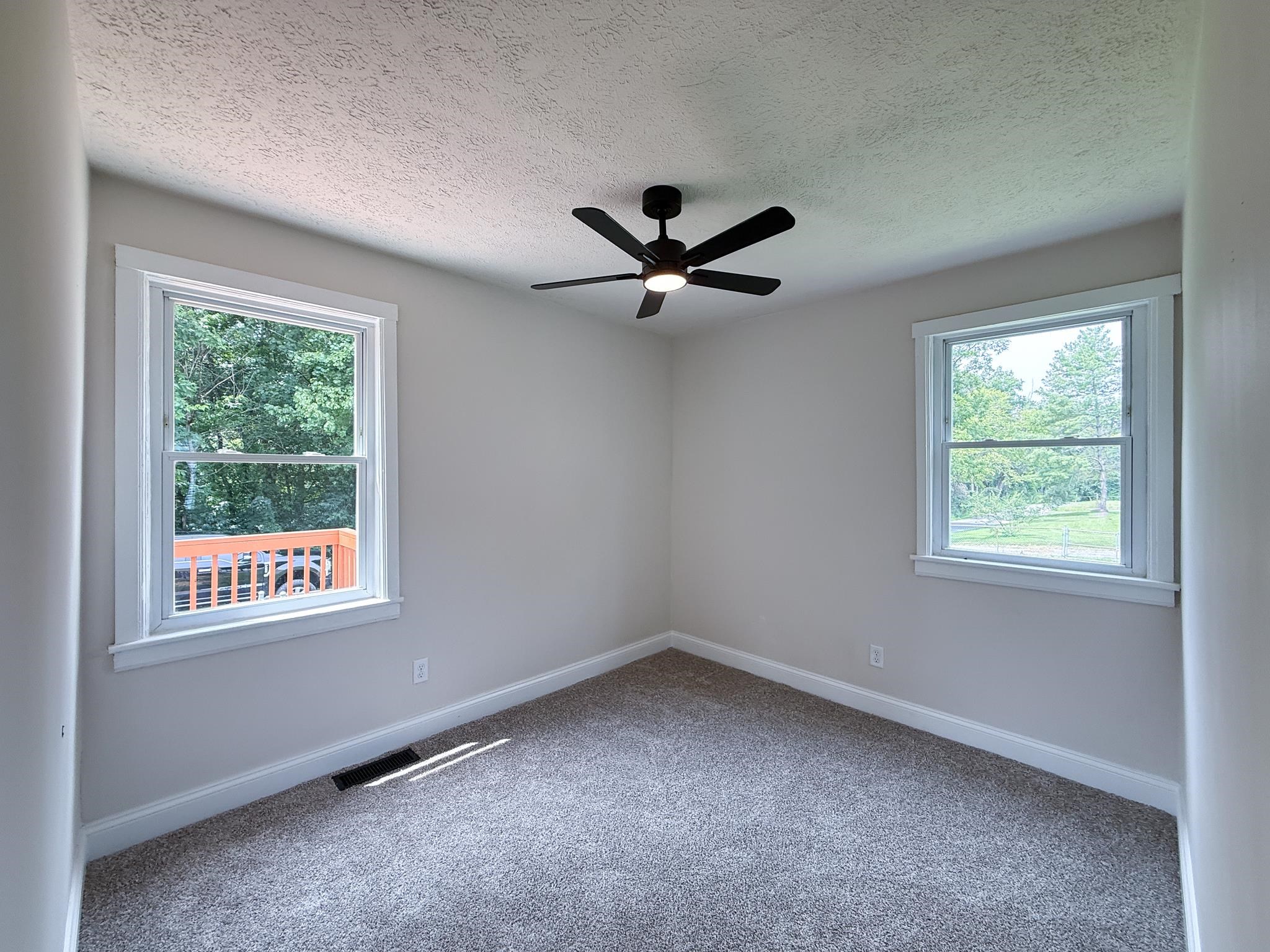 901 N FOREST AVE, WAYNESBORO, Virginia 22980, 3 Bedrooms Bedrooms, ,1 BathroomBathrooms,Residential,901 N FOREST AVE,680693 MLS # 680693 901 N FOREST AVE, WAYNESBORO, Virginia 22980, 3 Bedrooms Bedrooms, ,1 BathroomBathrooms,Residential,901 N FOREST AVE,680693 MLS # 680693