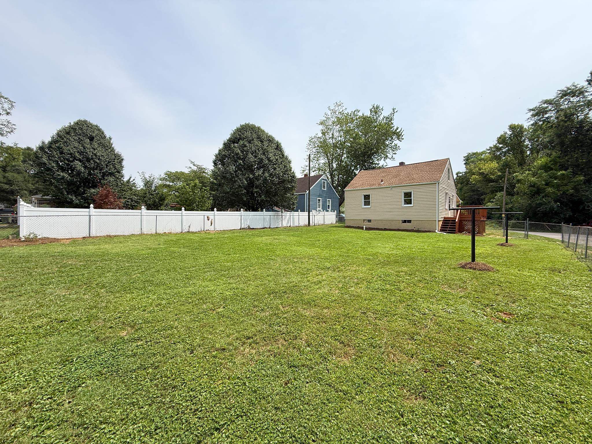 901 N FOREST AVE, WAYNESBORO, Virginia 22980, 3 Bedrooms Bedrooms, ,1 BathroomBathrooms,Residential,901 N FOREST AVE,680693 MLS # 680693 901 N FOREST AVE, WAYNESBORO, Virginia 22980, 3 Bedrooms Bedrooms, ,1 BathroomBathrooms,Residential,901 N FOREST AVE,680693 MLS # 680693