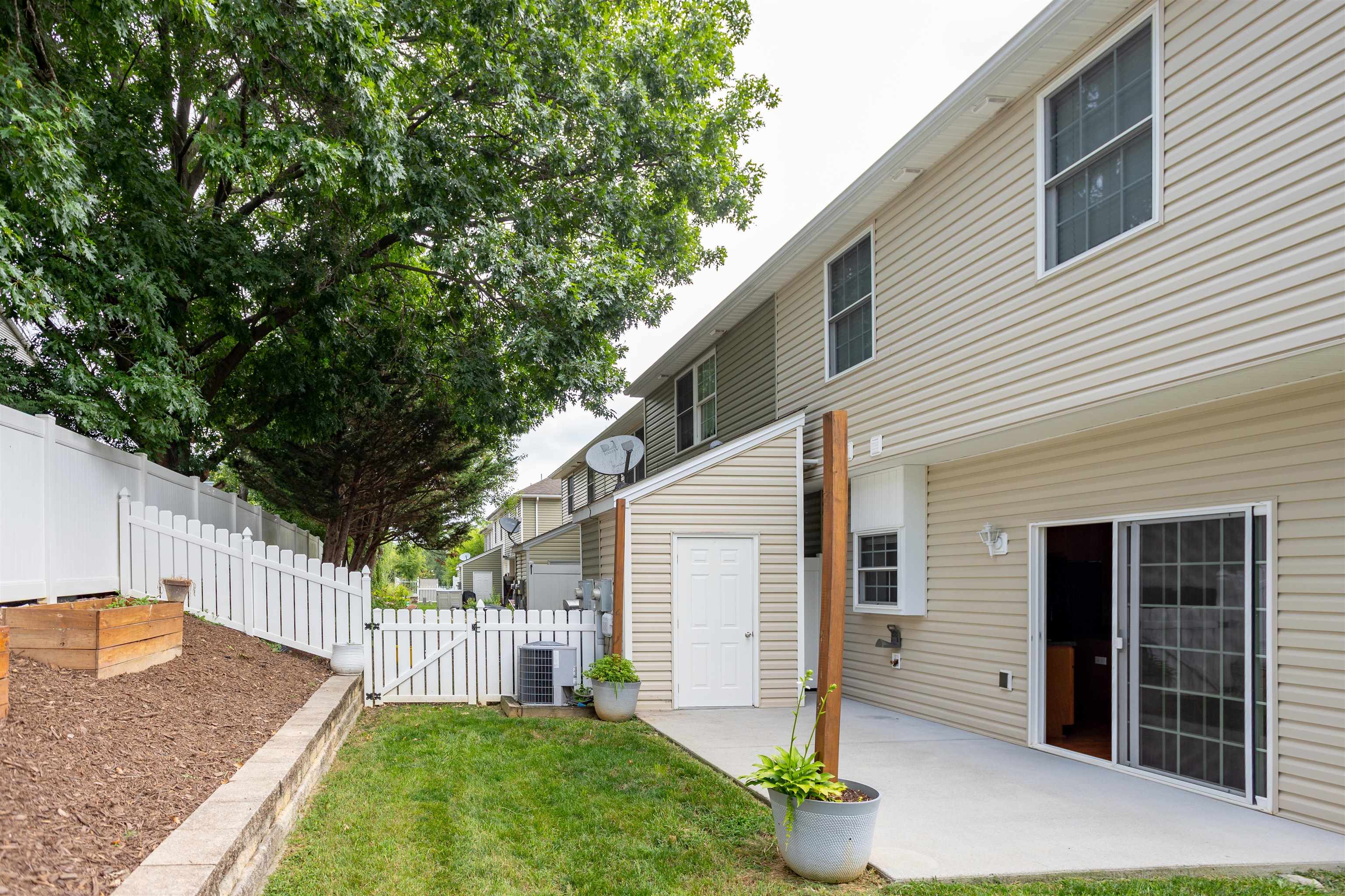 1282 SETTLERS LN, HARRISONBURG, Virginia 22802, 3 Bedrooms Bedrooms, ,2 BathroomsBathrooms,Residential,1282 SETTLERS LN,680695 MLS # 680695