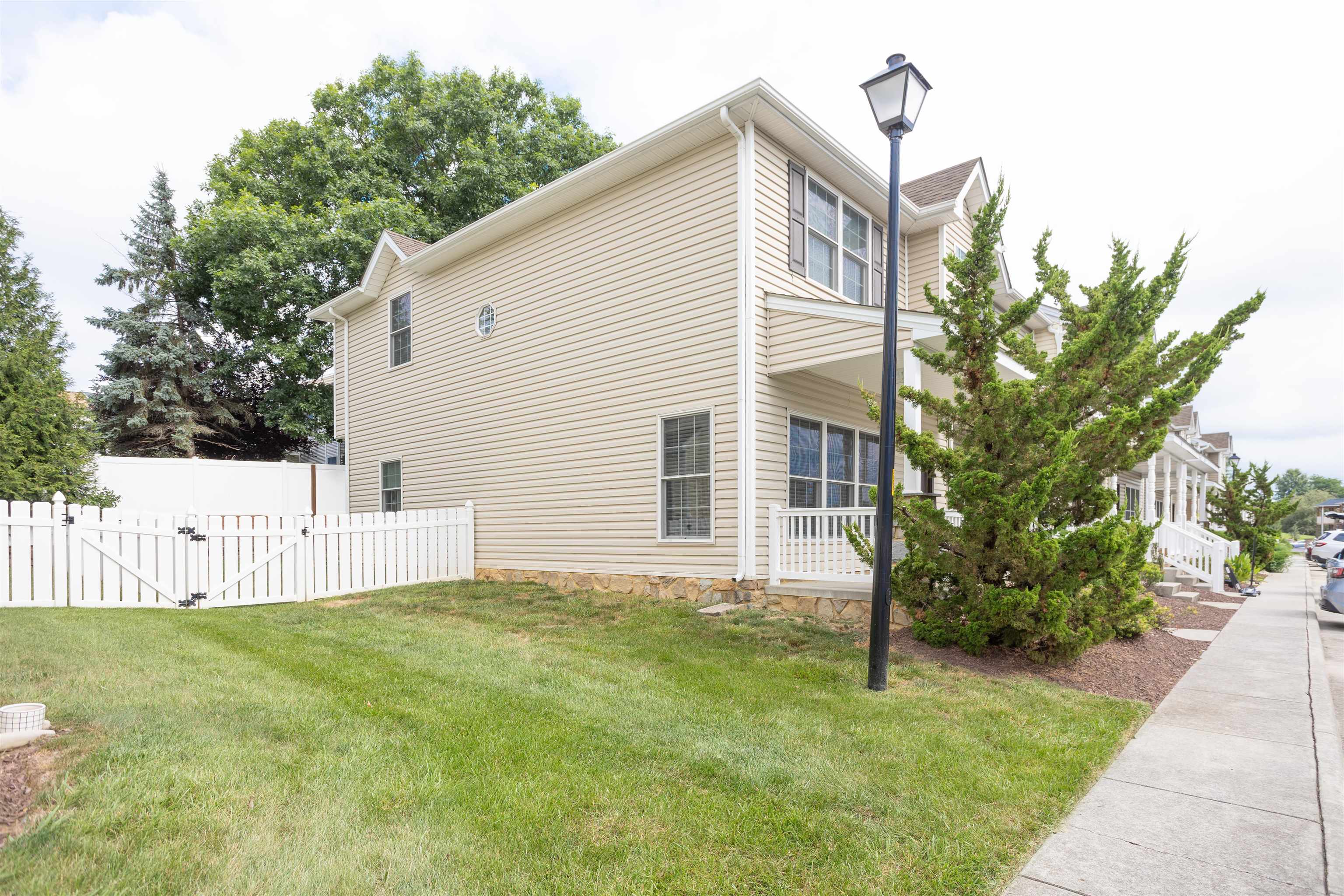 1282 SETTLERS LN, HARRISONBURG, Virginia 22802, 3 Bedrooms Bedrooms, ,2 BathroomsBathrooms,Residential,1282 SETTLERS LN,680695 MLS # 680695