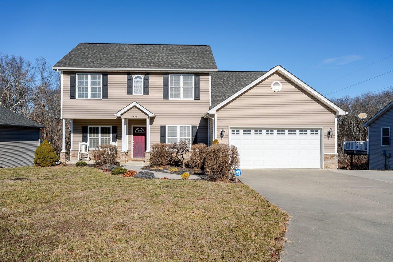 1428 MANDOLIN AVE, GROTTOES, Virginia 24441, 3 Bedrooms Bedrooms, ,2 BathroomsBathrooms,Residential,1428 MANDOLIN AVE,672504 MLS # 672504 1428 MANDOLIN AVE, GROTTOES, Virginia 24441, 3 Bedrooms Bedrooms, ,2 BathroomsBathrooms,Residential,1428 MANDOLIN AVE,672504 MLS # 672504