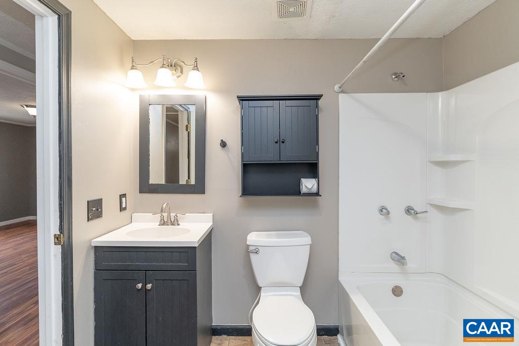 112 PINES LN, SHIPMAN, Virginia 22971, 3 Bedrooms Bedrooms, ,1 BathroomBathrooms,Residential,112 PINES LN,679668 MLS # 679668 112 PINES LN, SHIPMAN, Virginia 22971, 3 Bedrooms Bedrooms, ,1 BathroomBathrooms,Residential,112 PINES LN,679668 MLS # 679668