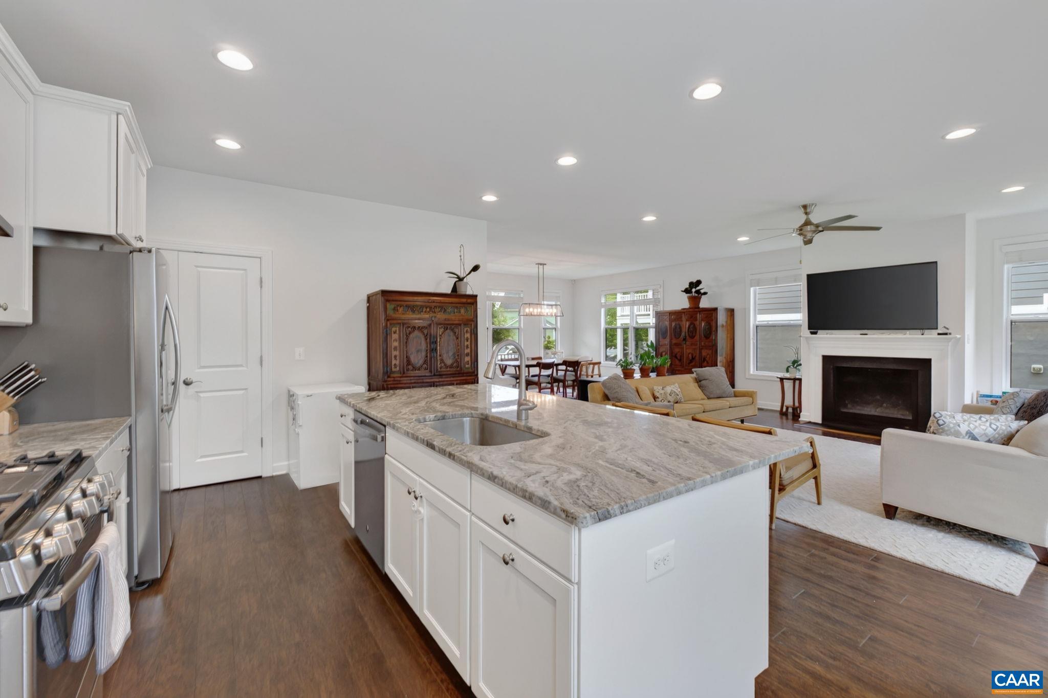 330 HUNTLEY AVE, CHARLOTTESVILLE, Virginia 22903, 3 Bedrooms Bedrooms, ,2 BathroomsBathrooms,Residential,The Meridian,330 HUNTLEY AVE,680417 MLS # 680417 330 HUNTLEY AVE, CHARLOTTESVILLE, Virginia 22903, 3 Bedrooms Bedrooms, ,2 BathroomsBathrooms,Residential,The Meridian,330 HUNTLEY AVE,680417 MLS # 680417