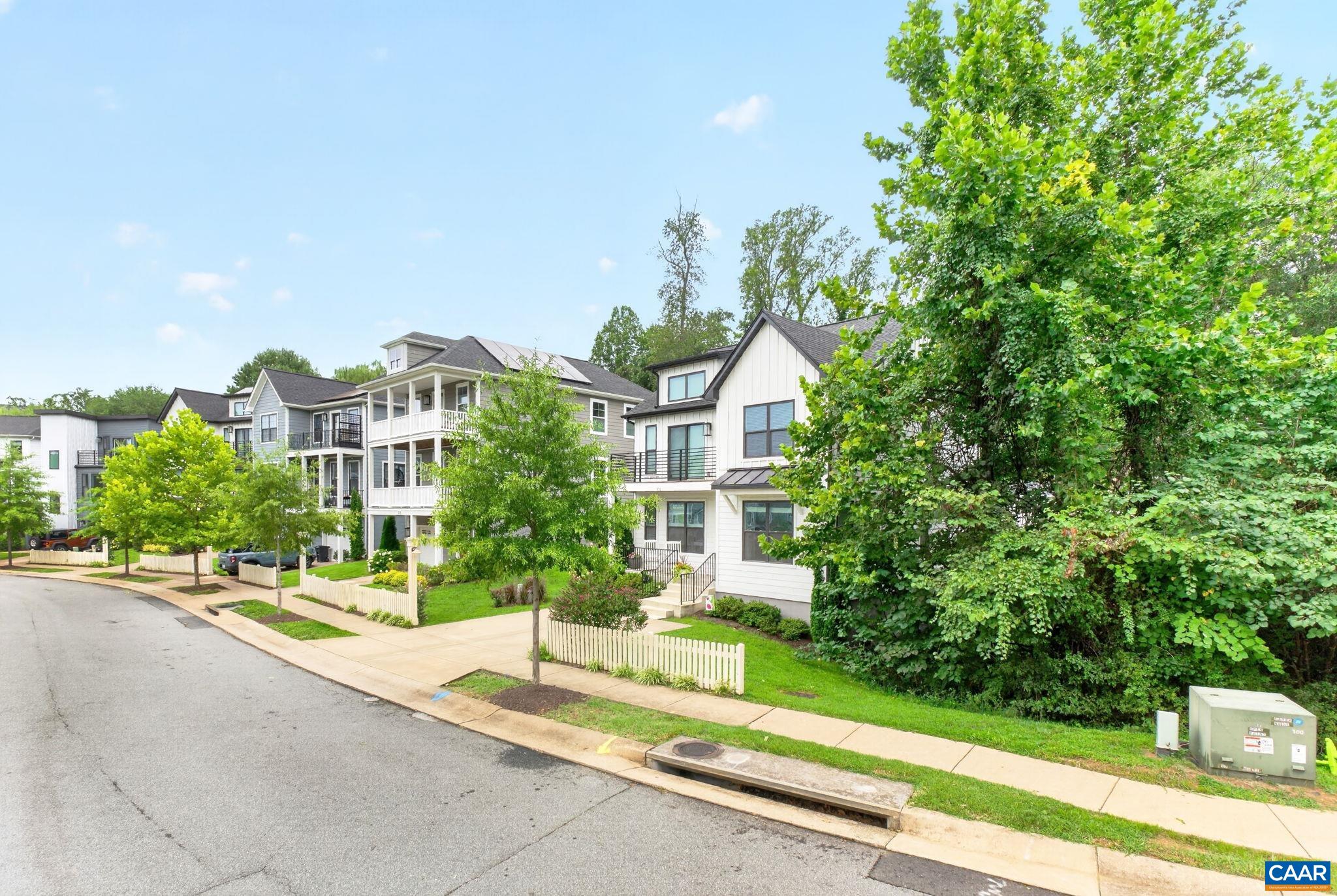 330 HUNTLEY AVE, CHARLOTTESVILLE, Virginia 22903, 3 Bedrooms Bedrooms, ,2 BathroomsBathrooms,Residential,The Meridian,330 HUNTLEY AVE,680417 MLS # 680417 330 HUNTLEY AVE, CHARLOTTESVILLE, Virginia 22903, 3 Bedrooms Bedrooms, ,2 BathroomsBathrooms,Residential,The Meridian,330 HUNTLEY AVE,680417 MLS # 680417