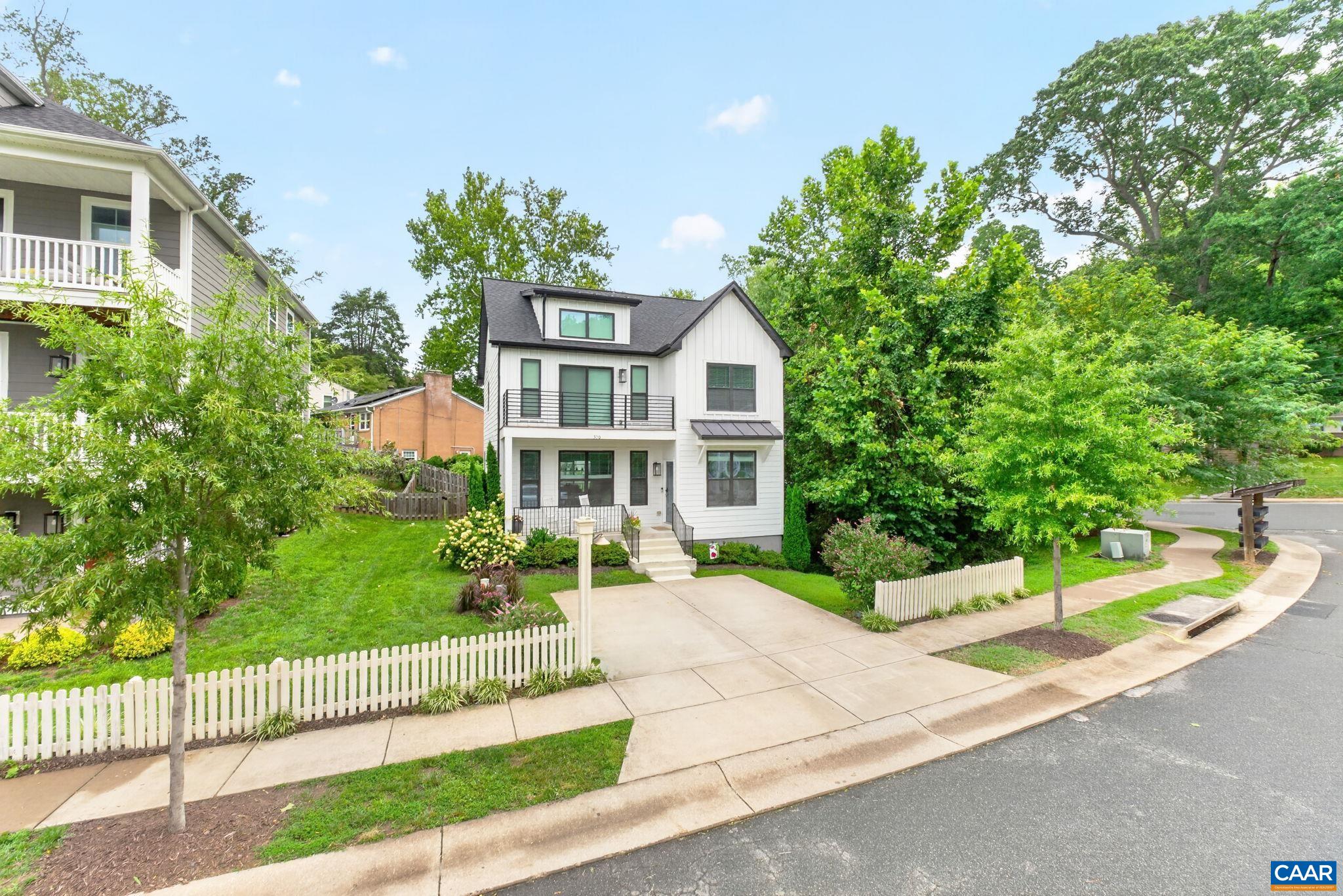330 HUNTLEY AVE, CHARLOTTESVILLE, Virginia 22903, 3 Bedrooms Bedrooms, ,2 BathroomsBathrooms,Residential,The Meridian,330 HUNTLEY AVE,680417 MLS # 680417 330 HUNTLEY AVE, CHARLOTTESVILLE, Virginia 22903, 3 Bedrooms Bedrooms, ,2 BathroomsBathrooms,Residential,The Meridian,330 HUNTLEY AVE,680417 MLS # 680417