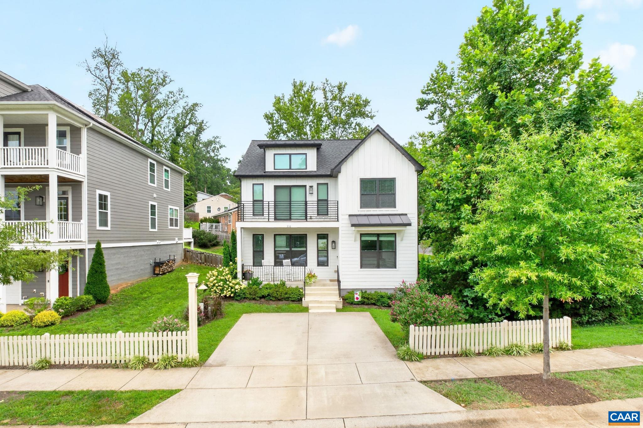 330 HUNTLEY AVE, CHARLOTTESVILLE, Virginia 22903, 3 Bedrooms Bedrooms, ,2 BathroomsBathrooms,Residential,The Meridian,330 HUNTLEY AVE,680417 MLS # 680417 330 HUNTLEY AVE, CHARLOTTESVILLE, Virginia 22903, 3 Bedrooms Bedrooms, ,2 BathroomsBathrooms,Residential,The Meridian,330 HUNTLEY AVE,680417 MLS # 680417