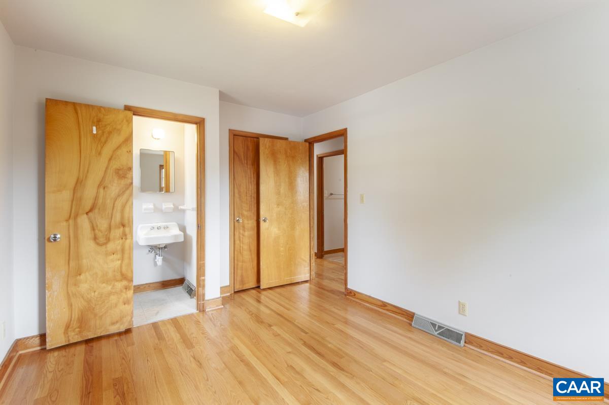 331 CAMELLIA DR, CHARLOTTESVILLE, Virginia 22903, 3 Bedrooms Bedrooms, ,1 BathroomBathrooms,Residential,331 CAMELLIA DR,680629 MLS # 680629 331 CAMELLIA DR, CHARLOTTESVILLE, Virginia 22903, 3 Bedrooms Bedrooms, ,1 BathroomBathrooms,Residential,331 CAMELLIA DR,680629 MLS # 680629