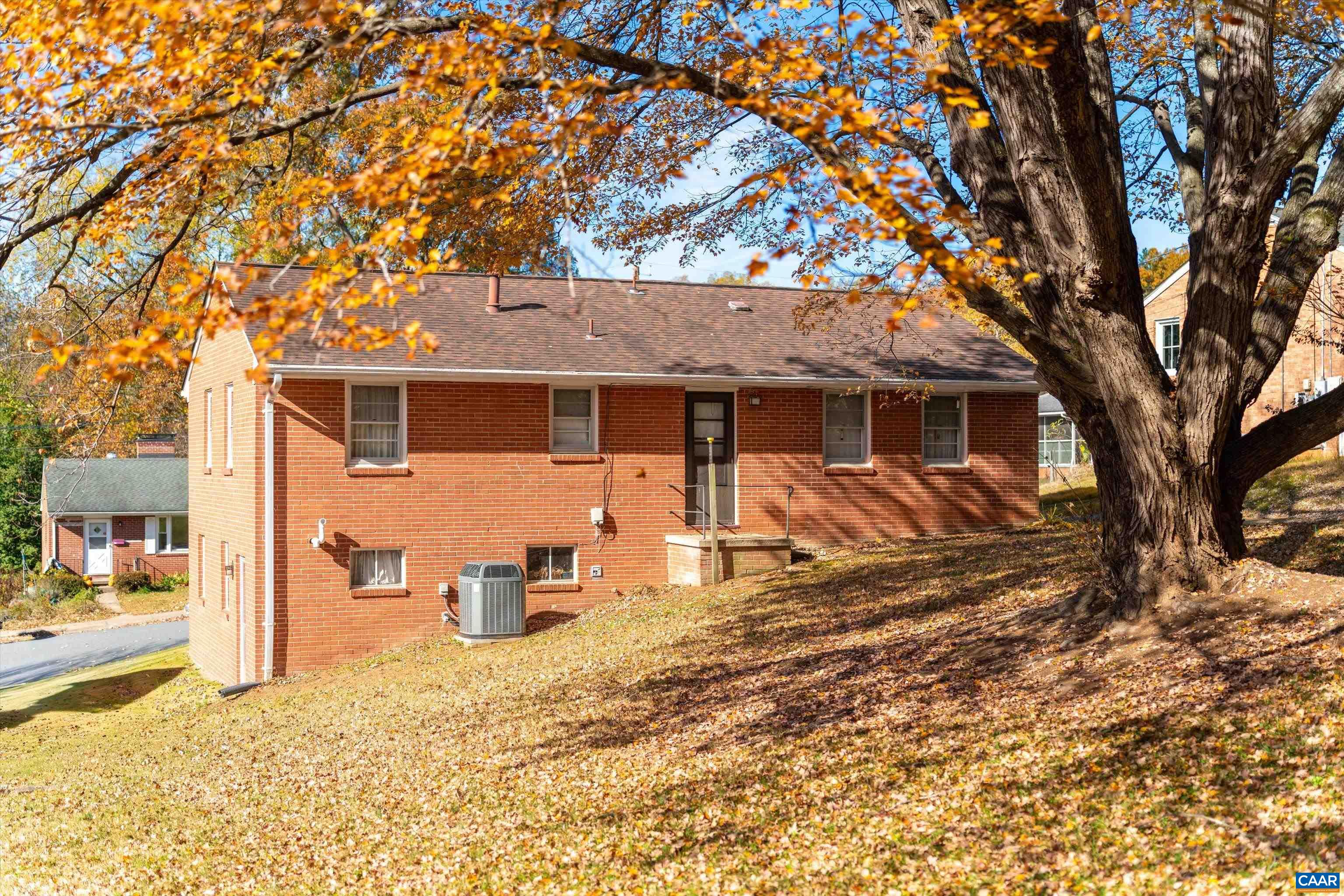 331 CAMELLIA DR, CHARLOTTESVILLE, Virginia 22903, 3 Bedrooms Bedrooms, ,1 BathroomBathrooms,Residential,331 CAMELLIA DR,680629 MLS # 680629 331 CAMELLIA DR, CHARLOTTESVILLE, Virginia 22903, 3 Bedrooms Bedrooms, ,1 BathroomBathrooms,Residential,331 CAMELLIA DR,680629 MLS # 680629