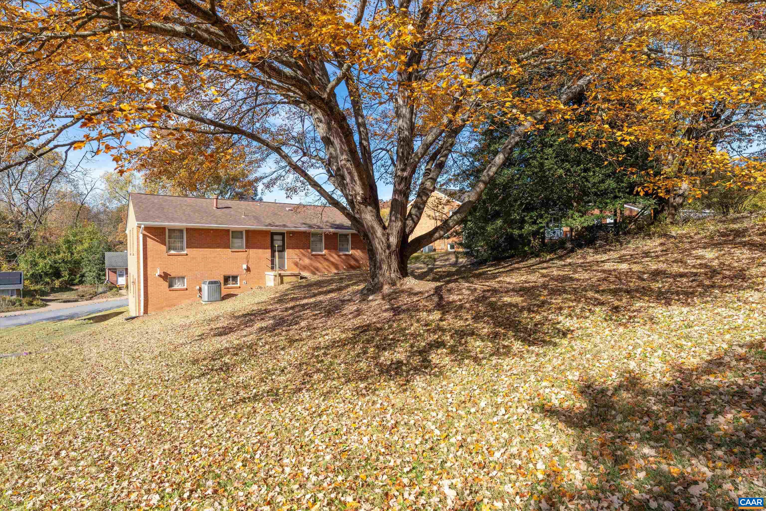 331 CAMELLIA DR, CHARLOTTESVILLE, Virginia 22903, 3 Bedrooms Bedrooms, ,1 BathroomBathrooms,Residential,331 CAMELLIA DR,680629 MLS # 680629 331 CAMELLIA DR, CHARLOTTESVILLE, Virginia 22903, 3 Bedrooms Bedrooms, ,1 BathroomBathrooms,Residential,331 CAMELLIA DR,680629 MLS # 680629
