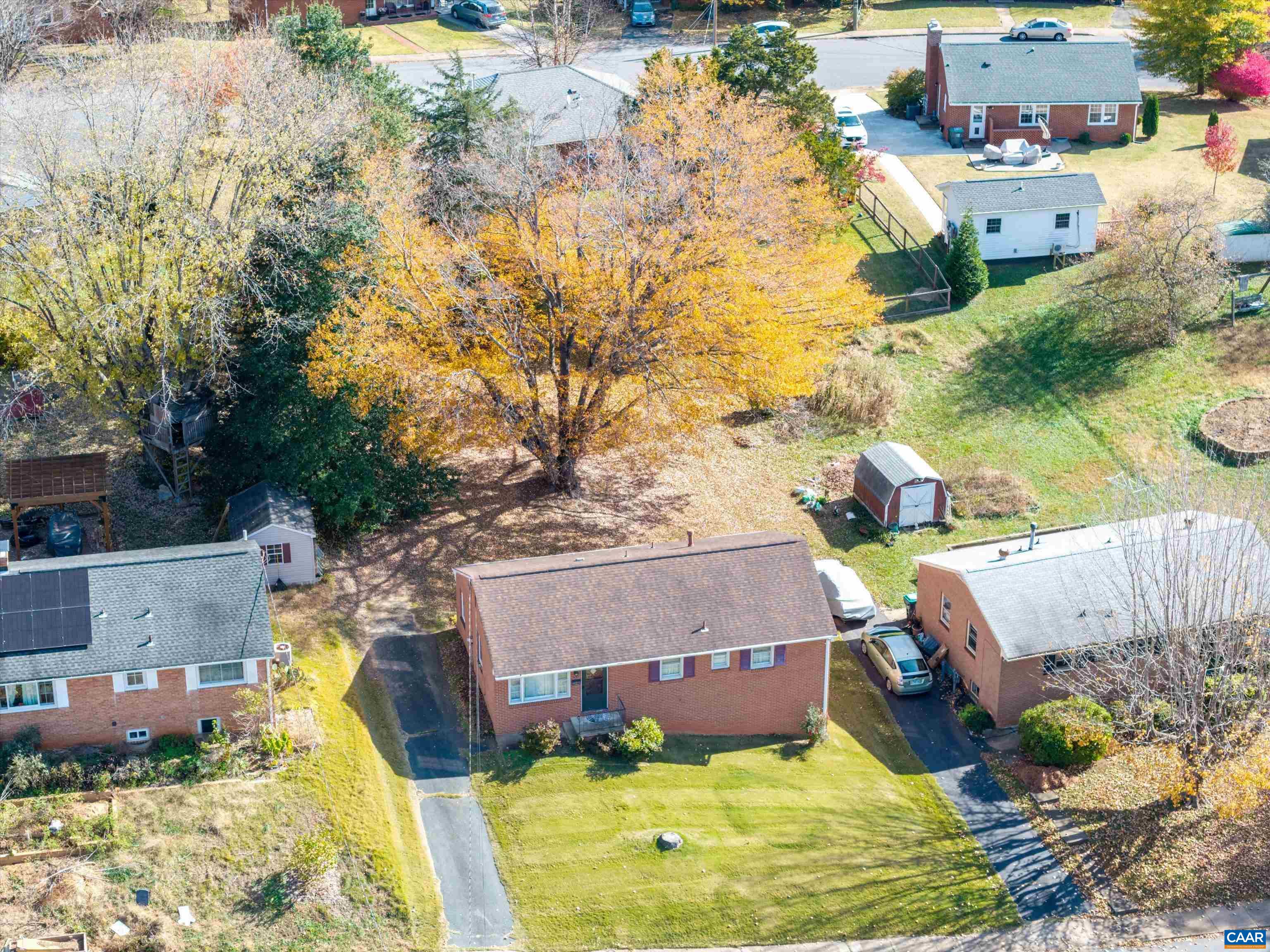331 CAMELLIA DR, CHARLOTTESVILLE, Virginia 22903, 3 Bedrooms Bedrooms, ,1 BathroomBathrooms,Residential,331 CAMELLIA DR,680629 MLS # 680629 331 CAMELLIA DR, CHARLOTTESVILLE, Virginia 22903, 3 Bedrooms Bedrooms, ,1 BathroomBathrooms,Residential,331 CAMELLIA DR,680629 MLS # 680629