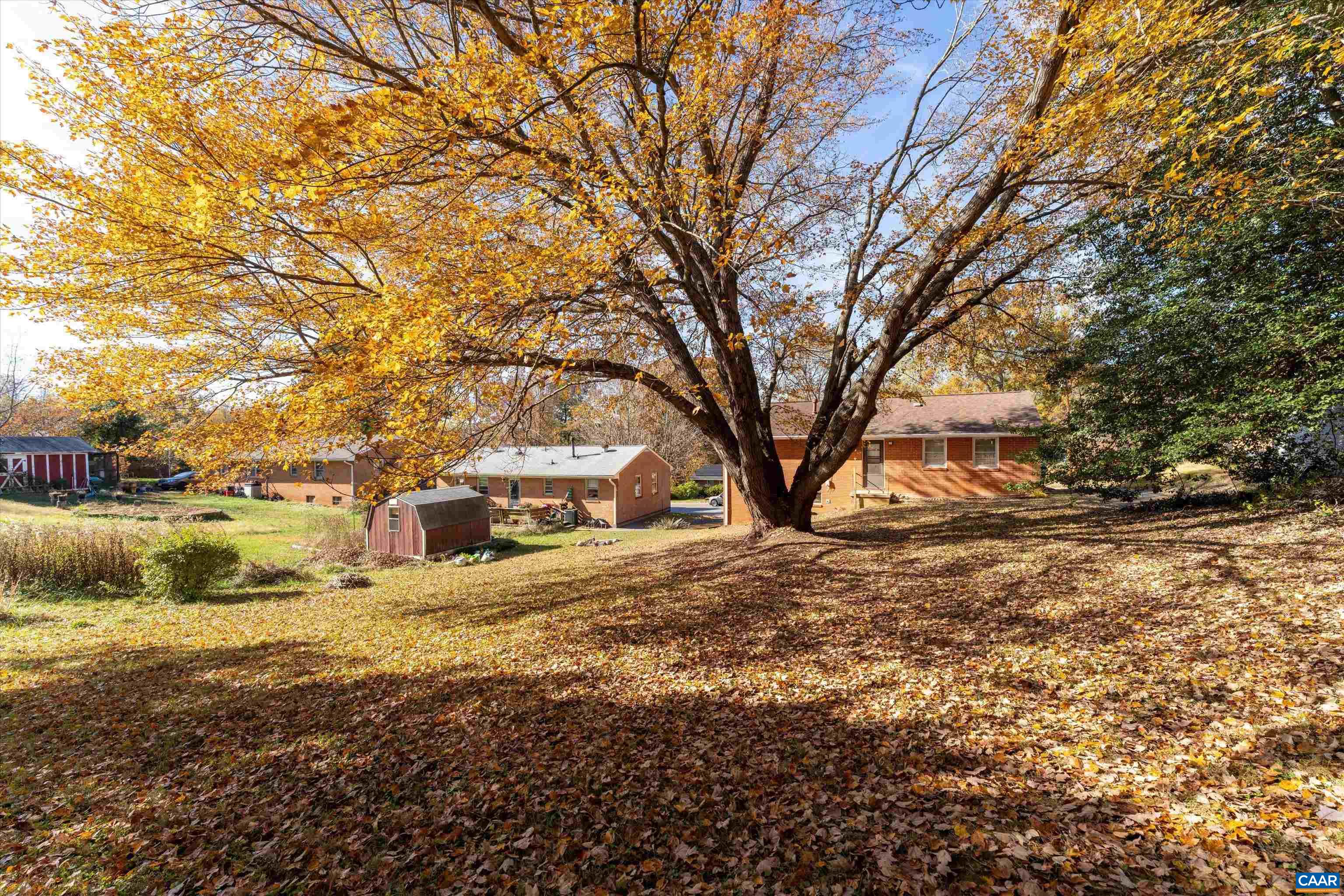 331 CAMELLIA DR, CHARLOTTESVILLE, Virginia 22903, 3 Bedrooms Bedrooms, ,1 BathroomBathrooms,Residential,331 CAMELLIA DR,680629 MLS # 680629 331 CAMELLIA DR, CHARLOTTESVILLE, Virginia 22903, 3 Bedrooms Bedrooms, ,1 BathroomBathrooms,Residential,331 CAMELLIA DR,680629 MLS # 680629