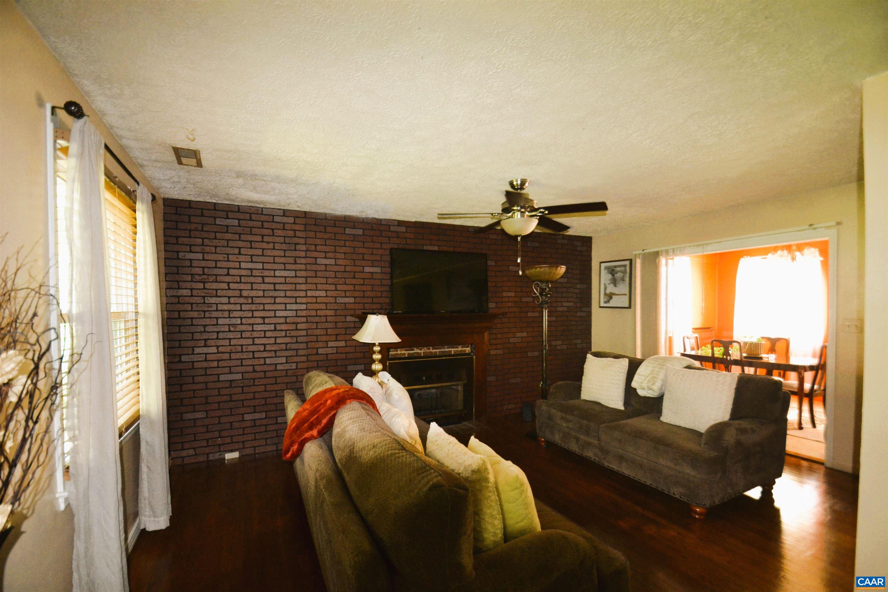 364 WHITETHORN CT, RUCKERSVILLE, Virginia 22968, 3 Bedrooms Bedrooms, ,1 BathroomBathrooms,Residential,364 WHITETHORN CT,680697 MLS # 680697 364 WHITETHORN CT, RUCKERSVILLE, Virginia 22968, 3 Bedrooms Bedrooms, ,1 BathroomBathrooms,Residential,364 WHITETHORN CT,680697 MLS # 680697
