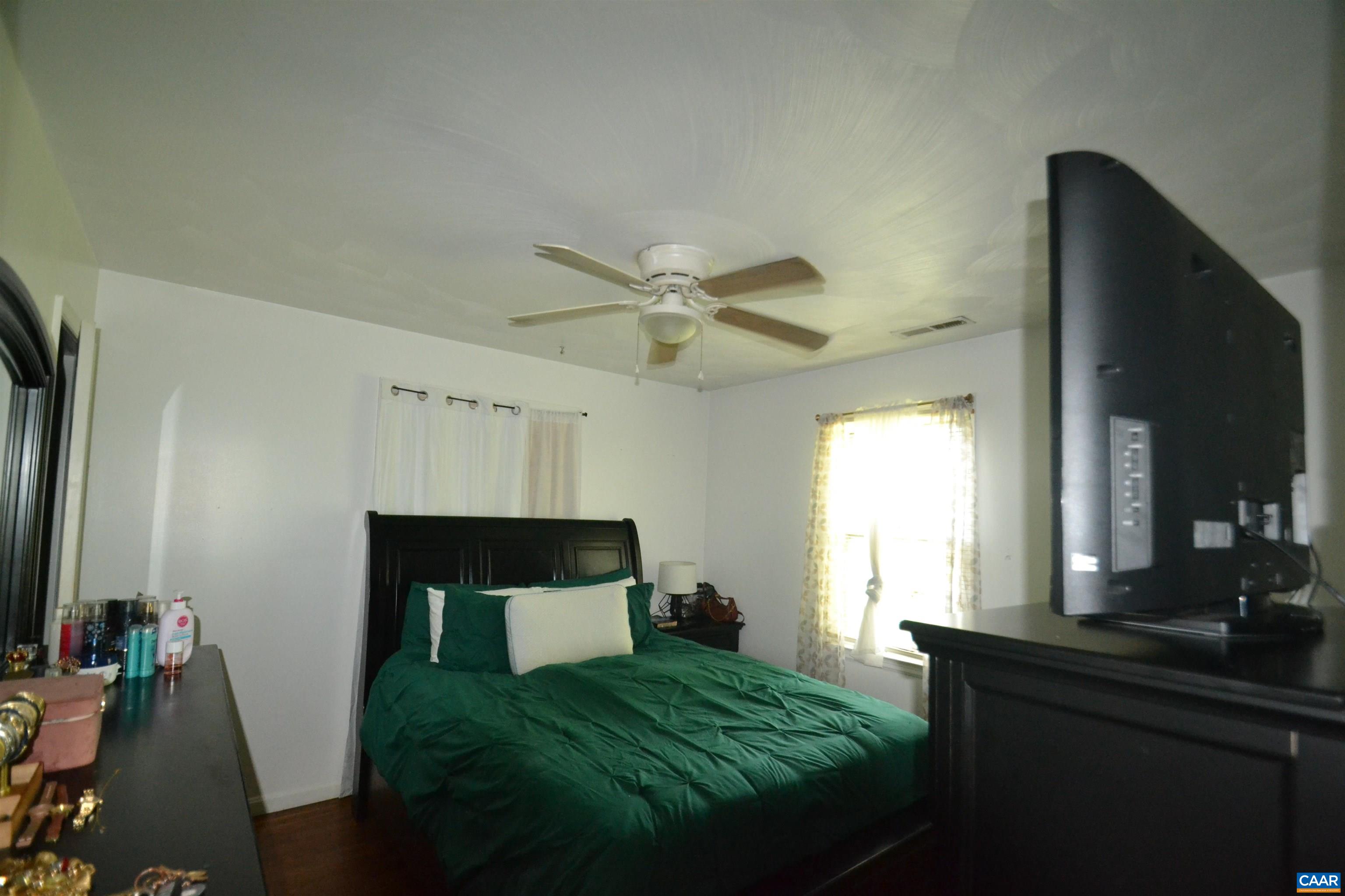 364 WHITETHORN CT, RUCKERSVILLE, Virginia 22968, 3 Bedrooms Bedrooms, ,1 BathroomBathrooms,Residential,364 WHITETHORN CT,680697 MLS # 680697 364 WHITETHORN CT, RUCKERSVILLE, Virginia 22968, 3 Bedrooms Bedrooms, ,1 BathroomBathrooms,Residential,364 WHITETHORN CT,680697 MLS # 680697