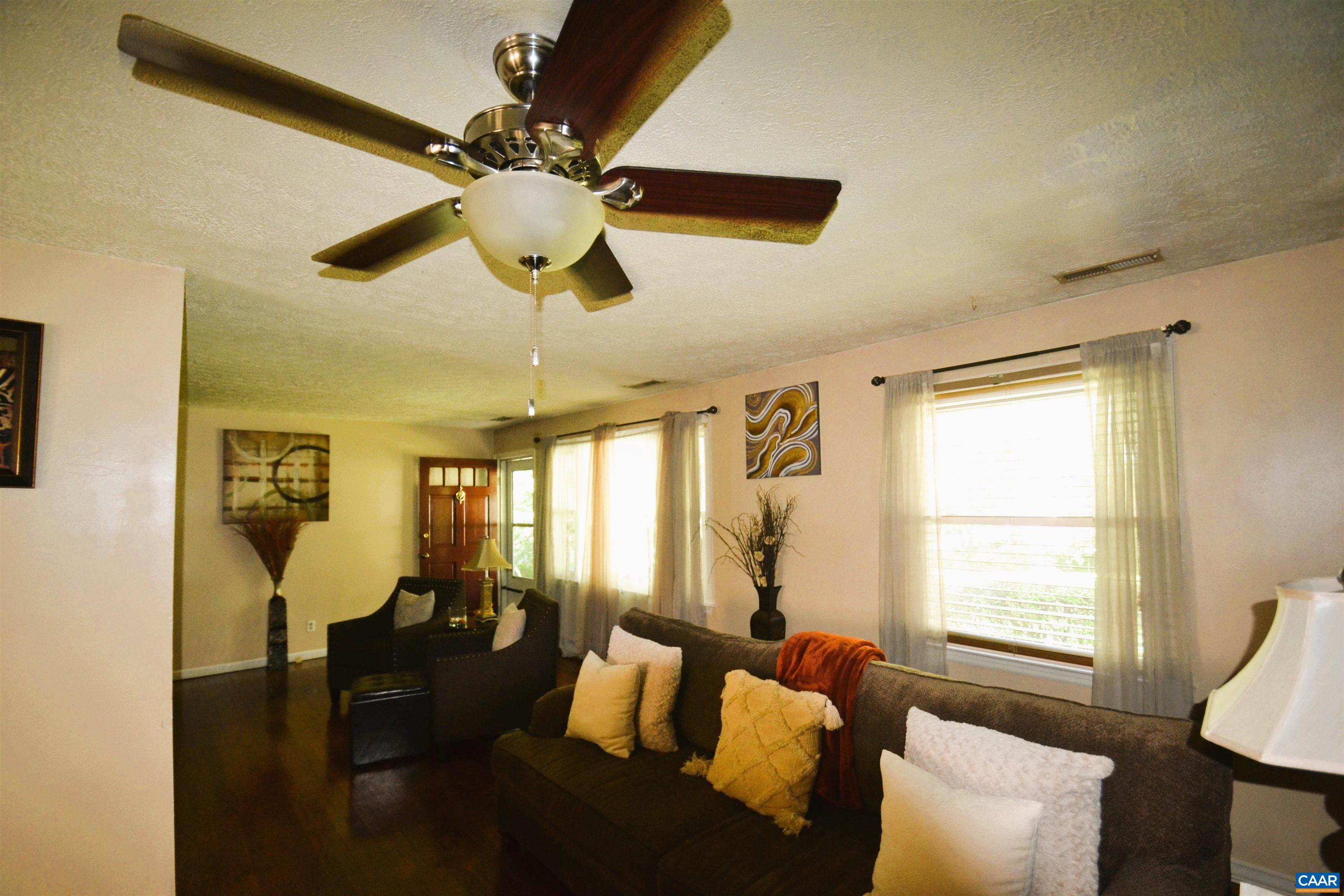 364 WHITETHORN CT, RUCKERSVILLE, Virginia 22968, 3 Bedrooms Bedrooms, ,1 BathroomBathrooms,Residential,364 WHITETHORN CT,680697 MLS # 680697 364 WHITETHORN CT, RUCKERSVILLE, Virginia 22968, 3 Bedrooms Bedrooms, ,1 BathroomBathrooms,Residential,364 WHITETHORN CT,680697 MLS # 680697