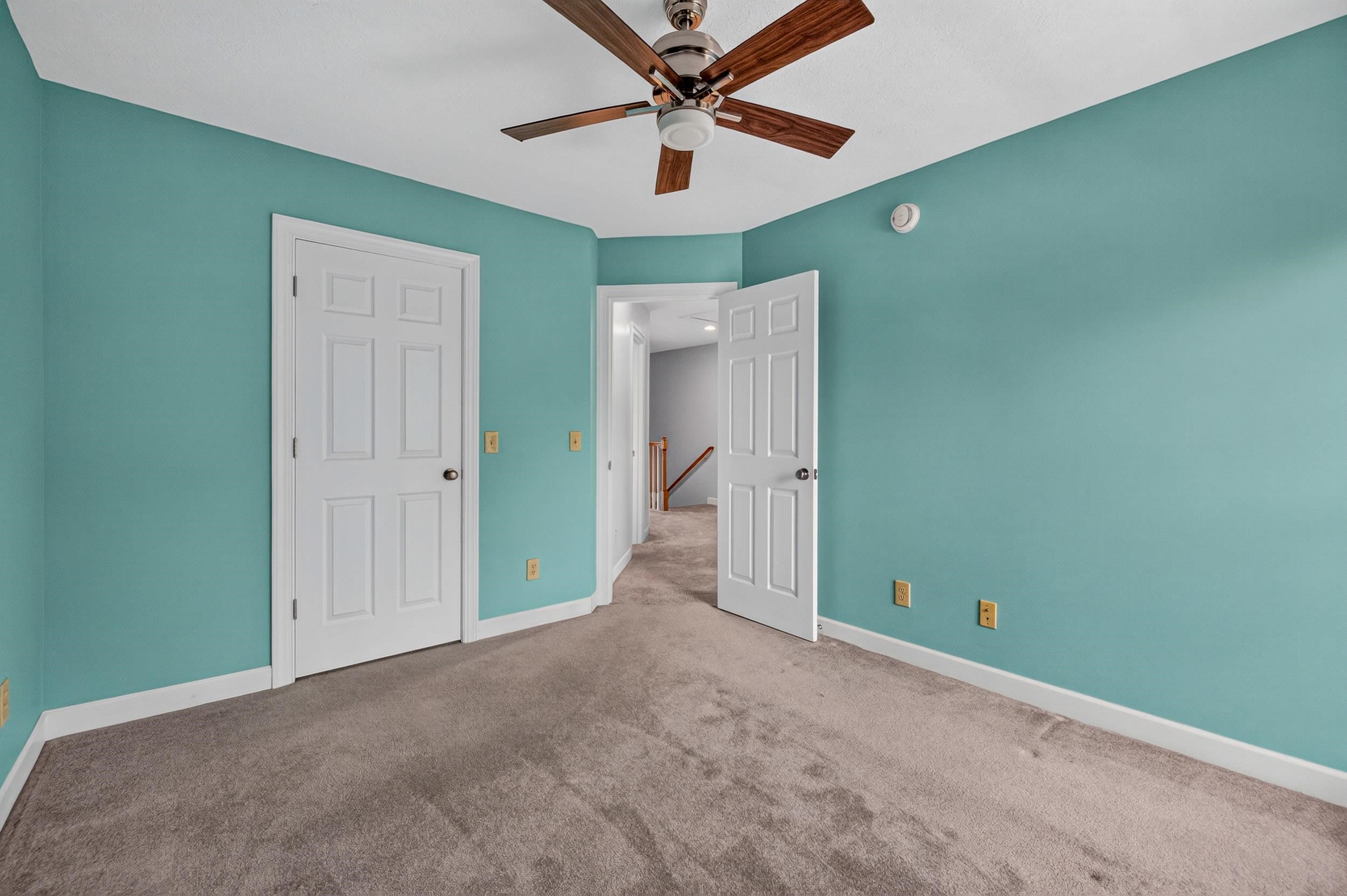 1950 BUTTONWOOD CT, HARRISONBURG, Virginia 22802, 3 Bedrooms Bedrooms, ,3 BathroomsBathrooms,Residential,1950 BUTTONWOOD CT,680698 MLS # 680698 1950 BUTTONWOOD CT, HARRISONBURG, Virginia 22802, 3 Bedrooms Bedrooms, ,3 BathroomsBathrooms,Residential,1950 BUTTONWOOD CT,680698 MLS # 680698