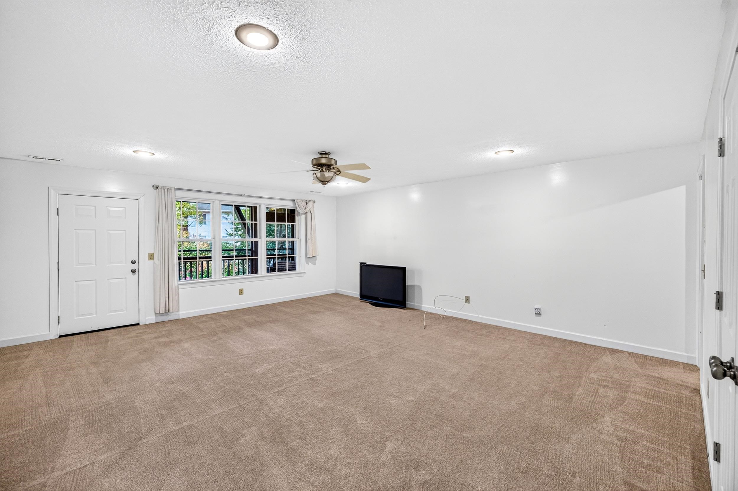 1950 BUTTONWOOD CT, HARRISONBURG, Virginia 22802, 3 Bedrooms Bedrooms, ,3 BathroomsBathrooms,Residential,1950 BUTTONWOOD CT,680698 MLS # 680698 1950 BUTTONWOOD CT, HARRISONBURG, Virginia 22802, 3 Bedrooms Bedrooms, ,3 BathroomsBathrooms,Residential,1950 BUTTONWOOD CT,680698 MLS # 680698