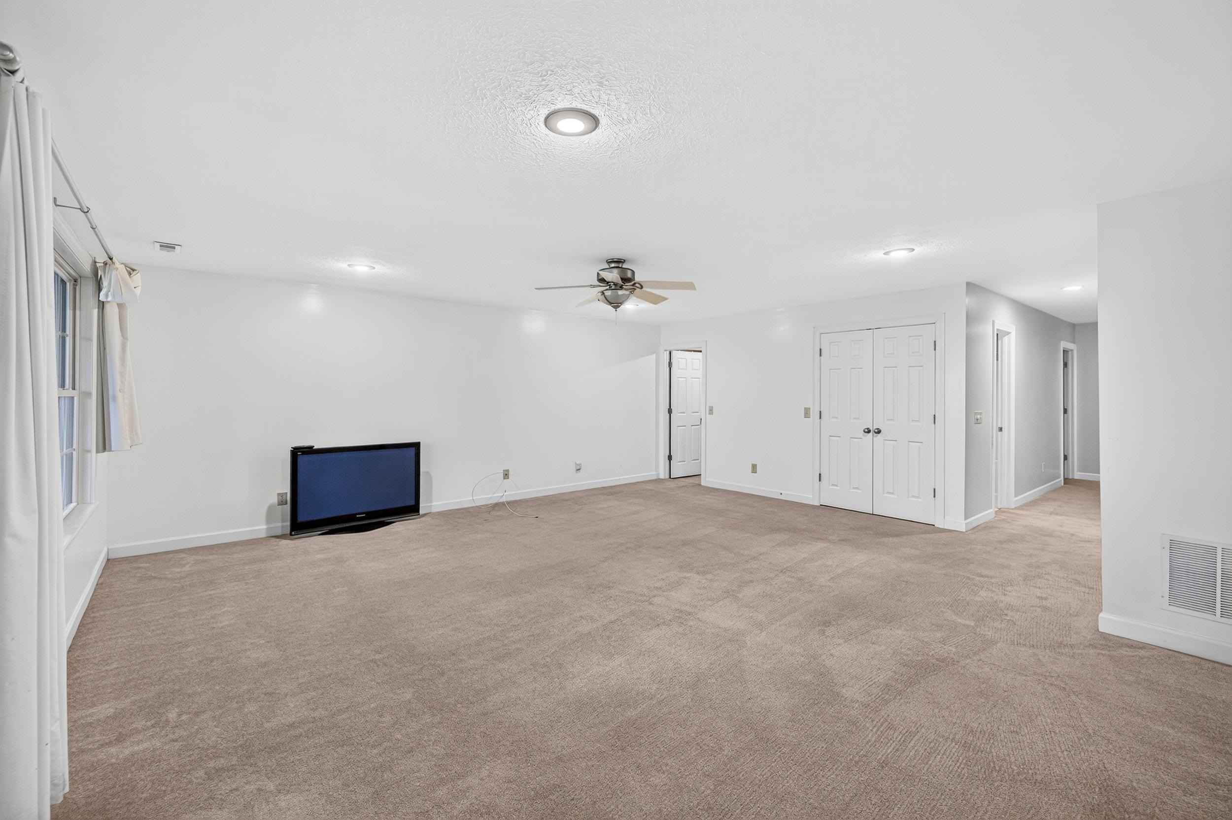 1950 BUTTONWOOD CT, HARRISONBURG, Virginia 22802, 3 Bedrooms Bedrooms, ,3 BathroomsBathrooms,Residential,1950 BUTTONWOOD CT,680698 MLS # 680698 1950 BUTTONWOOD CT, HARRISONBURG, Virginia 22802, 3 Bedrooms Bedrooms, ,3 BathroomsBathrooms,Residential,1950 BUTTONWOOD CT,680698 MLS # 680698