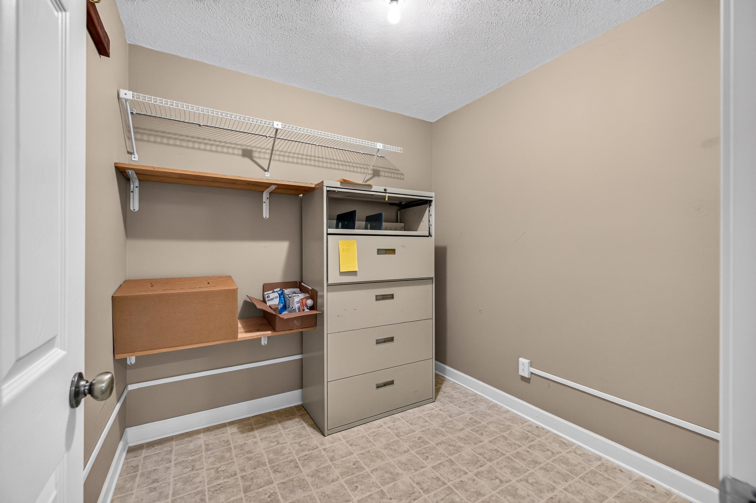 1950 BUTTONWOOD CT, HARRISONBURG, Virginia 22802, 3 Bedrooms Bedrooms, ,3 BathroomsBathrooms,Residential,1950 BUTTONWOOD CT,680698 MLS # 680698 1950 BUTTONWOOD CT, HARRISONBURG, Virginia 22802, 3 Bedrooms Bedrooms, ,3 BathroomsBathrooms,Residential,1950 BUTTONWOOD CT,680698 MLS # 680698