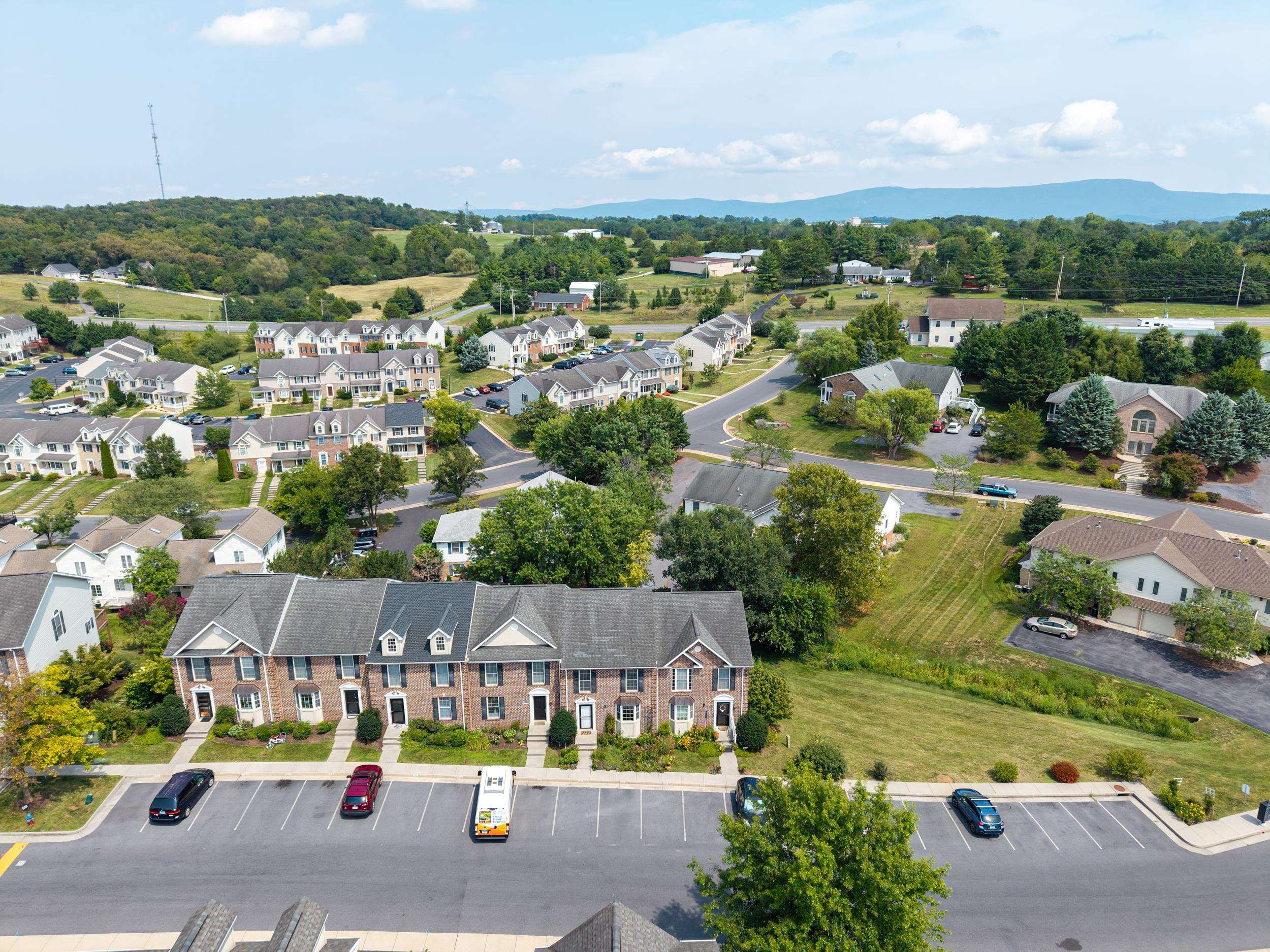 1950 BUTTONWOOD CT, HARRISONBURG, Virginia 22802, 3 Bedrooms Bedrooms, ,3 BathroomsBathrooms,Residential,1950 BUTTONWOOD CT,680698 MLS # 680698 1950 BUTTONWOOD CT, HARRISONBURG, Virginia 22802, 3 Bedrooms Bedrooms, ,3 BathroomsBathrooms,Residential,1950 BUTTONWOOD CT,680698 MLS # 680698