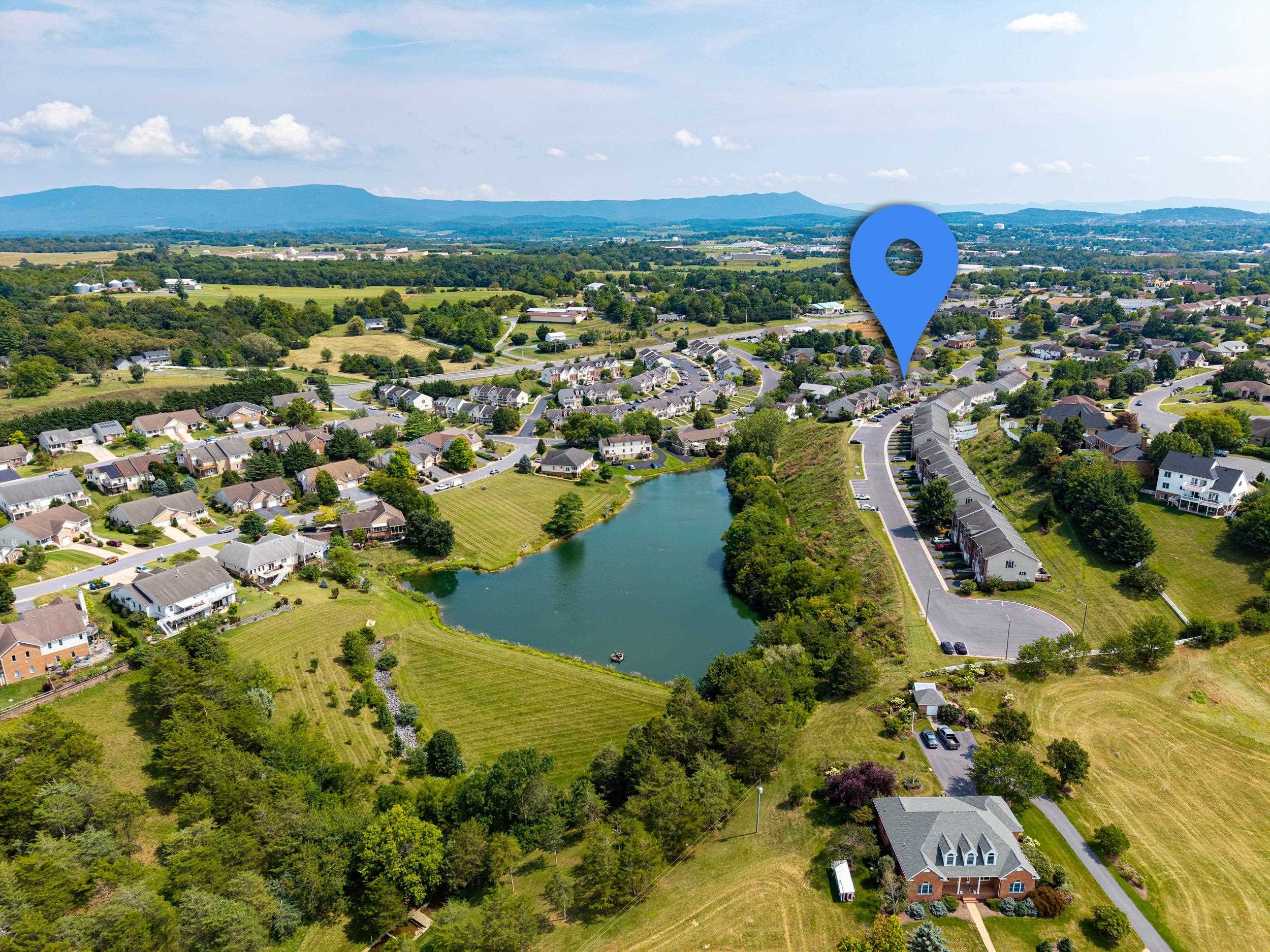 1950 BUTTONWOOD CT, HARRISONBURG, Virginia 22802, 3 Bedrooms Bedrooms, ,3 BathroomsBathrooms,Residential,1950 BUTTONWOOD CT,680698 MLS # 680698 1950 BUTTONWOOD CT, HARRISONBURG, Virginia 22802, 3 Bedrooms Bedrooms, ,3 BathroomsBathrooms,Residential,1950 BUTTONWOOD CT,680698 MLS # 680698