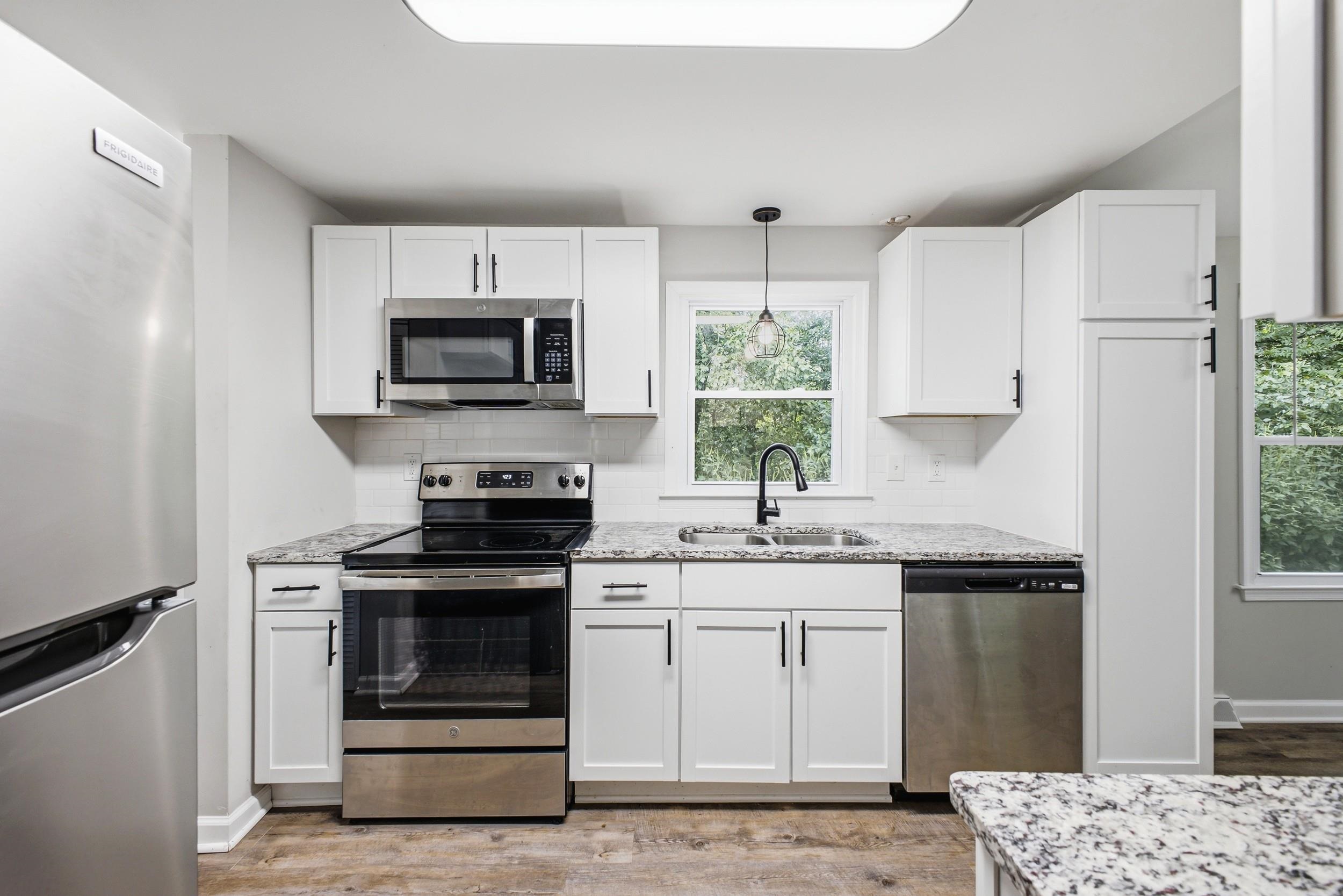 9031 DOLPHIN LN, BROADWAY, Virginia 22815, 3 Bedrooms Bedrooms, ,2 BathroomsBathrooms,Residential,9031 DOLPHIN LN,680700 MLS # 680700