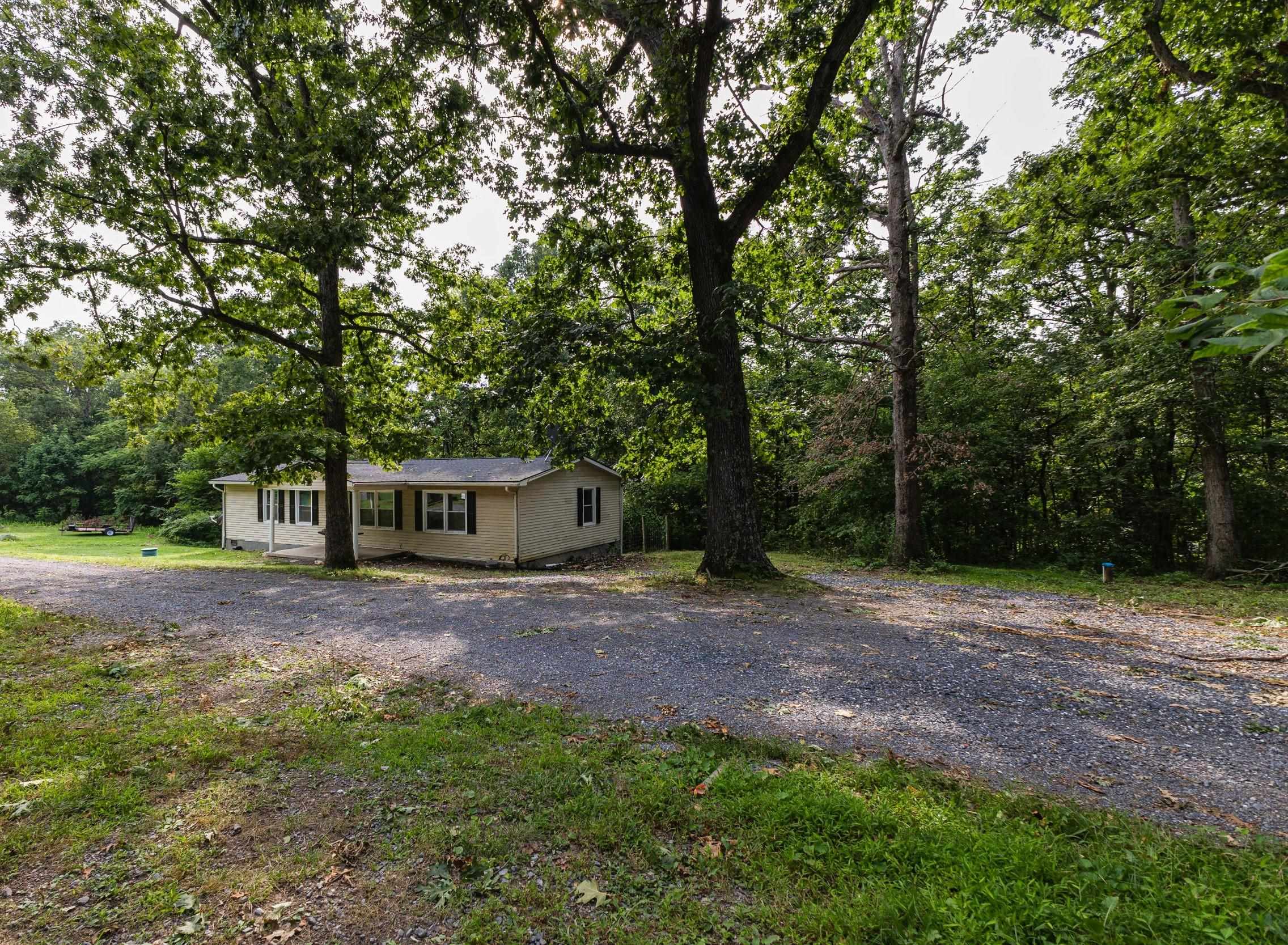 9031 DOLPHIN LN, BROADWAY, Virginia 22815, 3 Bedrooms Bedrooms, ,2 BathroomsBathrooms,Residential,9031 DOLPHIN LN,680700 MLS # 680700