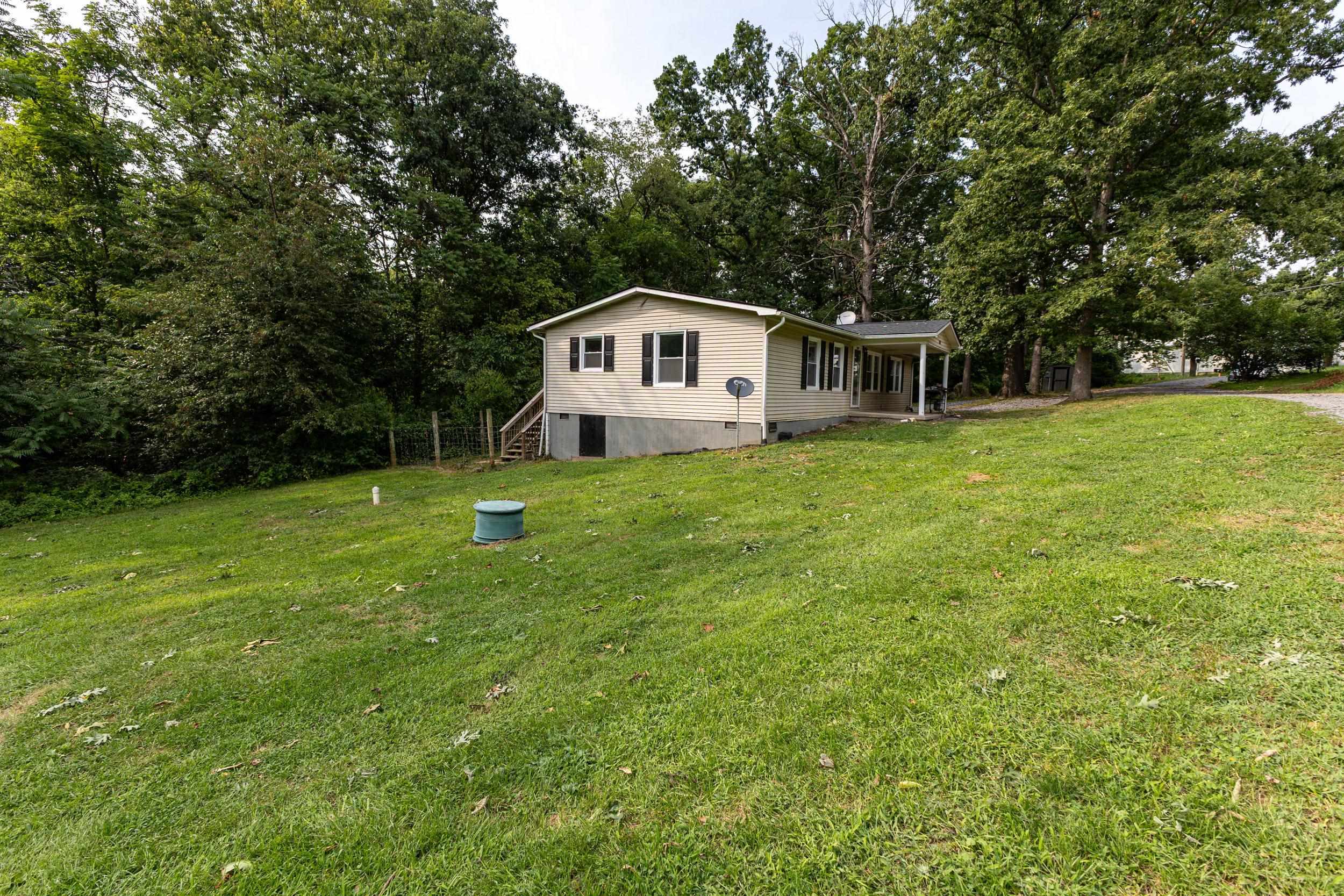 9031 DOLPHIN LN, BROADWAY, Virginia 22815, 3 Bedrooms Bedrooms, ,2 BathroomsBathrooms,Residential,9031 DOLPHIN LN,680700 MLS # 680700