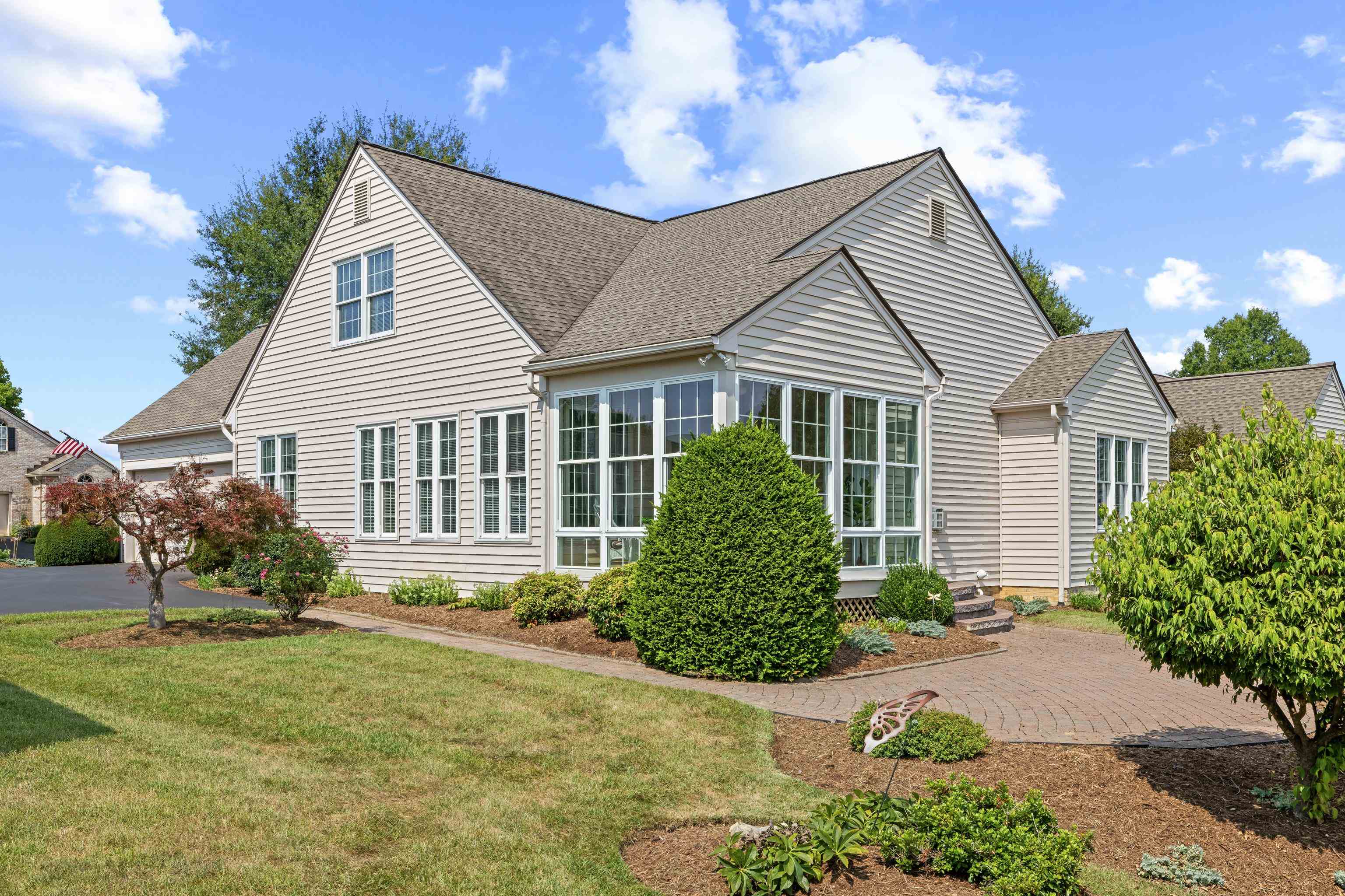 737 GOVERNORS WAY, WAYNESBORO, Virginia 22980, 4 Bedrooms Bedrooms, ,3 BathroomsBathrooms,Residential,737 GOVERNORS WAY,680704 MLS # 680704 737 GOVERNORS WAY, WAYNESBORO, Virginia 22980, 4 Bedrooms Bedrooms, ,3 BathroomsBathrooms,Residential,737 GOVERNORS WAY,680704 MLS # 680704