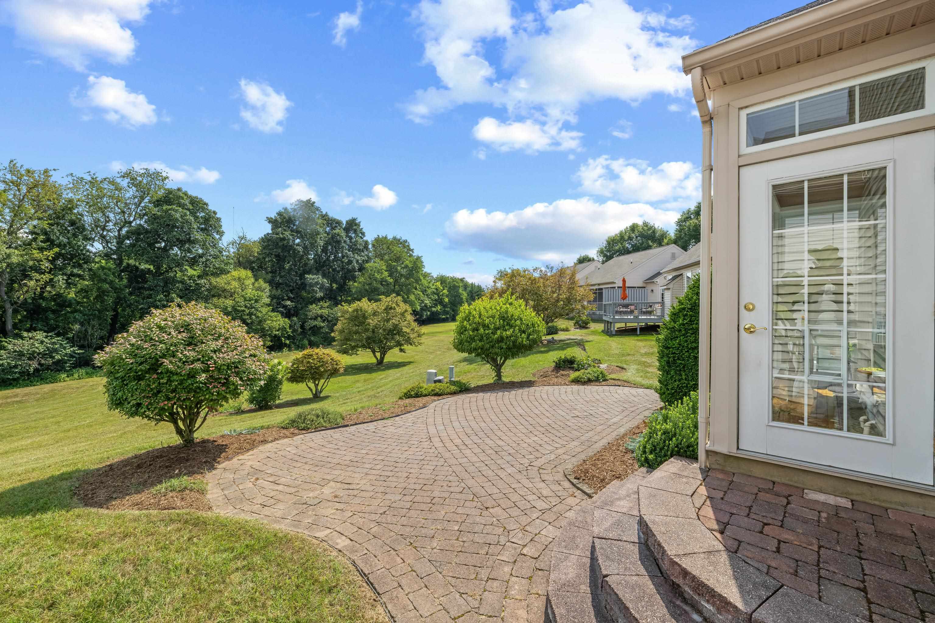 737 GOVERNORS WAY, WAYNESBORO, Virginia 22980, 4 Bedrooms Bedrooms, ,3 BathroomsBathrooms,Residential,737 GOVERNORS WAY,680704 MLS # 680704 737 GOVERNORS WAY, WAYNESBORO, Virginia 22980, 4 Bedrooms Bedrooms, ,3 BathroomsBathrooms,Residential,737 GOVERNORS WAY,680704 MLS # 680704