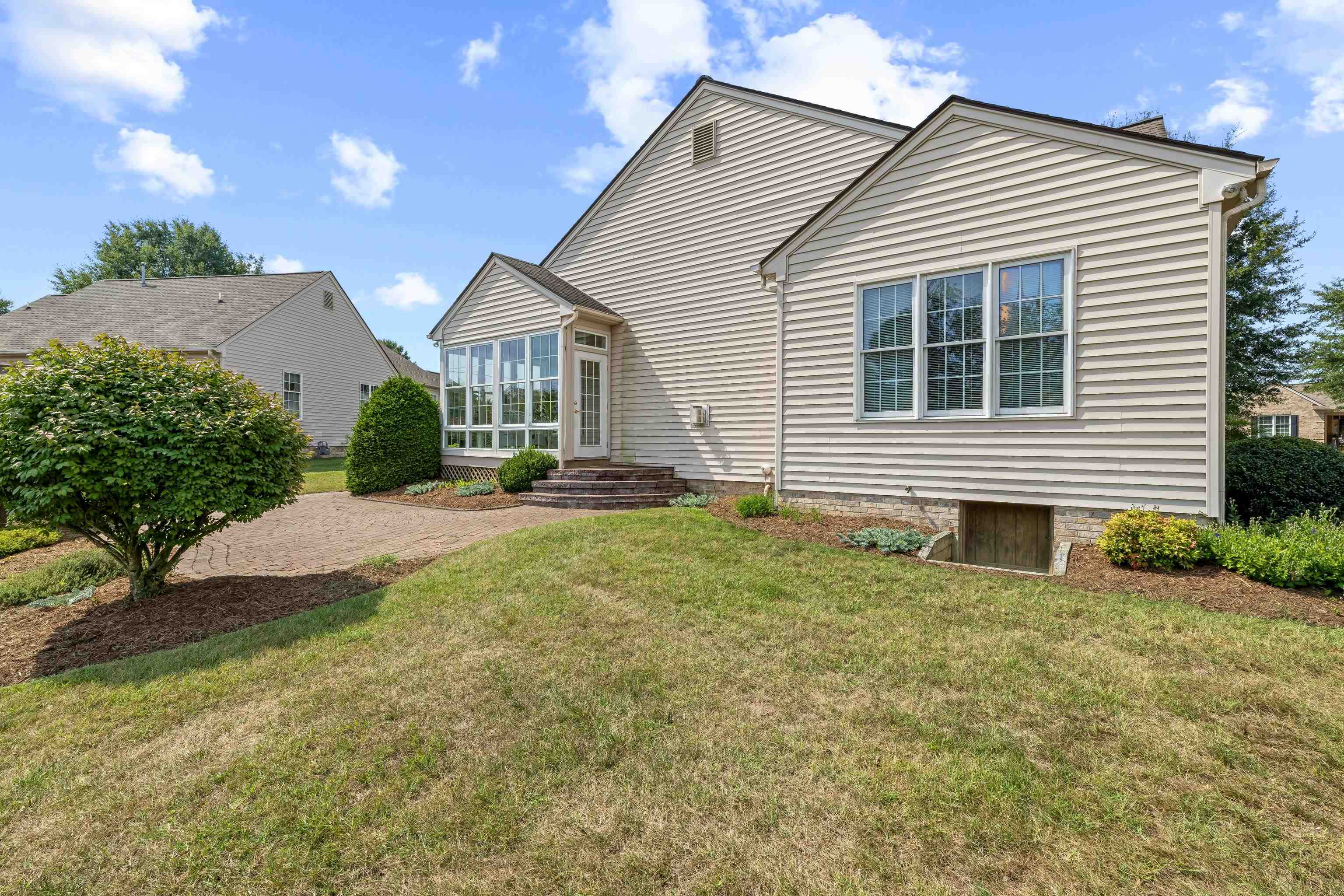 737 GOVERNORS WAY, WAYNESBORO, Virginia 22980, 4 Bedrooms Bedrooms, ,3 BathroomsBathrooms,Residential,737 GOVERNORS WAY,680704 MLS # 680704 737 GOVERNORS WAY, WAYNESBORO, Virginia 22980, 4 Bedrooms Bedrooms, ,3 BathroomsBathrooms,Residential,737 GOVERNORS WAY,680704 MLS # 680704