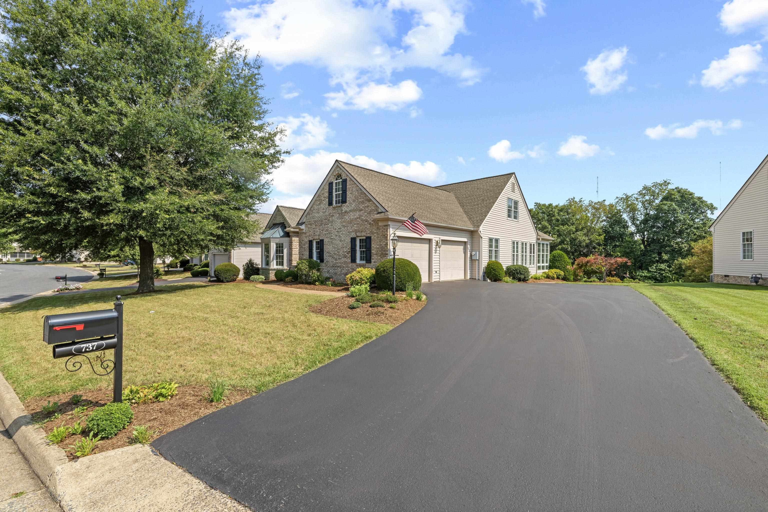 737 GOVERNORS WAY, WAYNESBORO, Virginia 22980, 4 Bedrooms Bedrooms, ,3 BathroomsBathrooms,Residential,737 GOVERNORS WAY,680704 MLS # 680704 737 GOVERNORS WAY, WAYNESBORO, Virginia 22980, 4 Bedrooms Bedrooms, ,3 BathroomsBathrooms,Residential,737 GOVERNORS WAY,680704 MLS # 680704